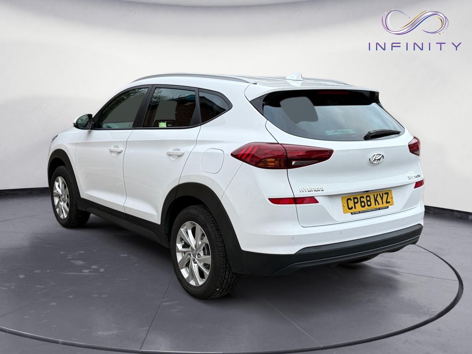 Hyundai TUCSON 1.6 GDi SE Nav SUV 5dr Petrol Manual Euro 6 (s/s) (132 ps)