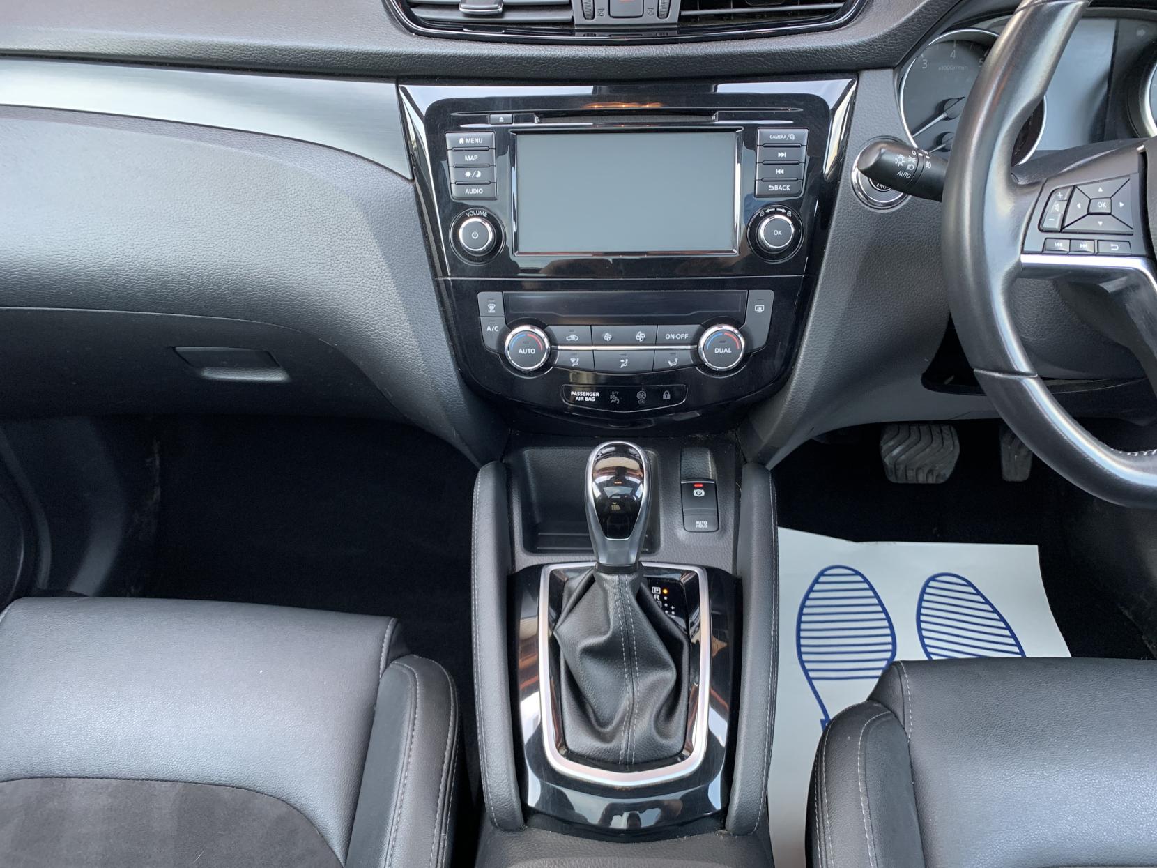 Nissan Qashqai 1.3 DIG-T n-tec SUV 5dr Petrol DCT Auto Euro 6 (s/s) (160 ps)