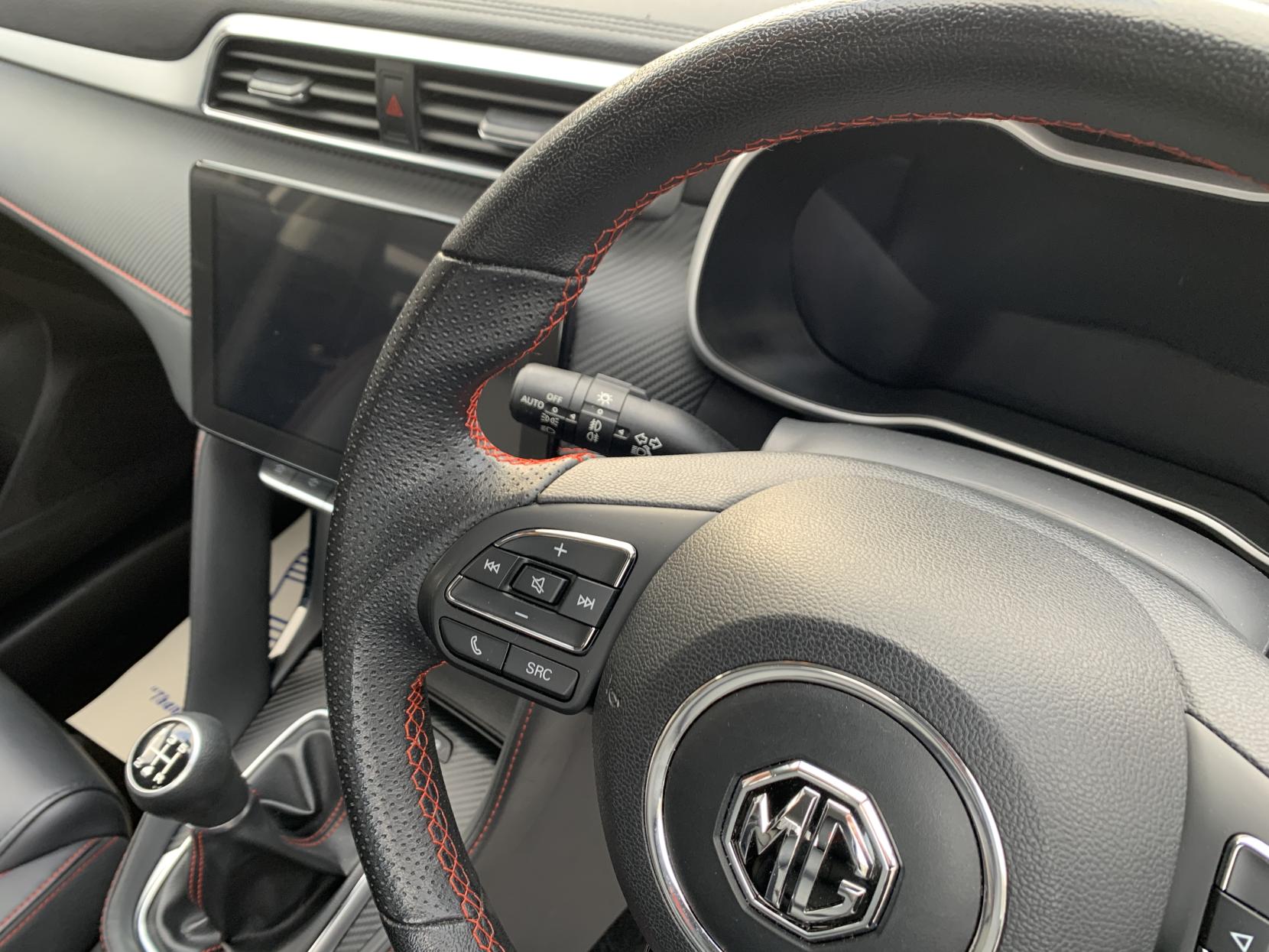 MG MG ZS 1.5 Exclusive SUV (2020 - 2025)