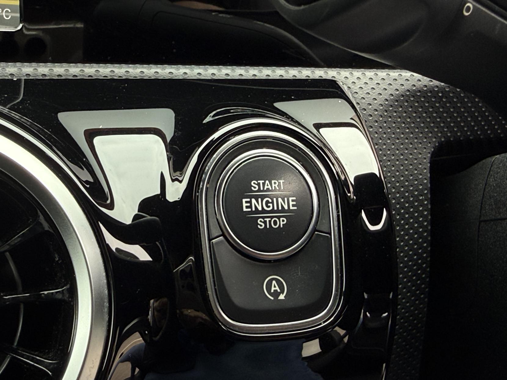 Mercedes-Benz A Class 1.3 A200 AMG Line Hatchback 5dr Petrol Manual Euro 6 (s/s) (163 ps)