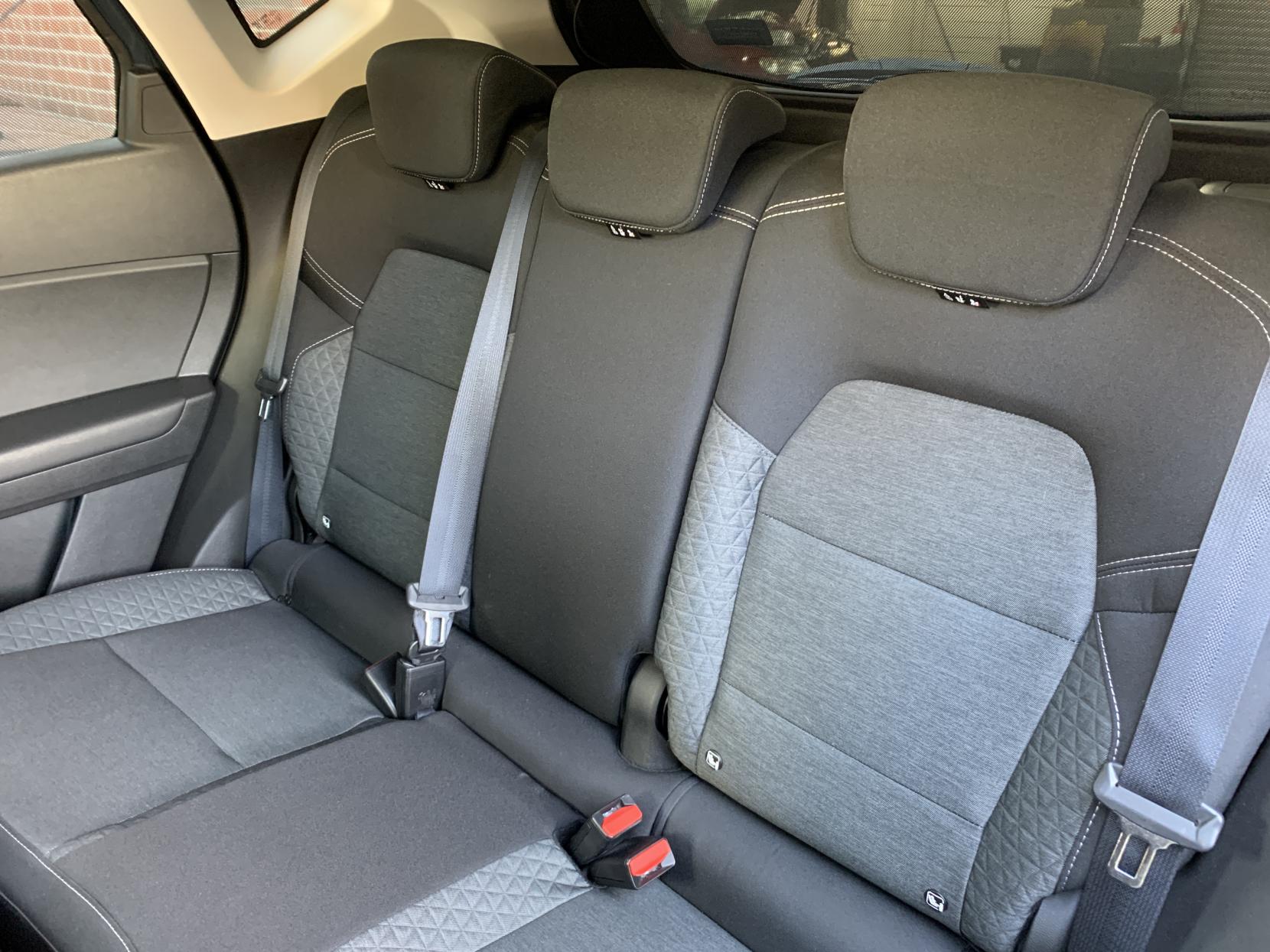 Renault Captur 1.3 TCe Iconic SUV 5dr Petrol EDC Euro 6 (s/s) (140 ps)