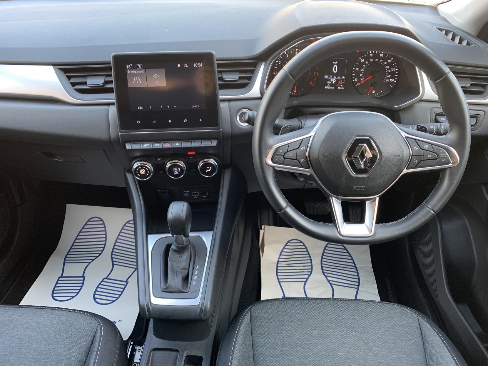 Renault Captur 1.3 TCe Iconic SUV 5dr Petrol EDC Euro 6 (s/s) (140 ps)