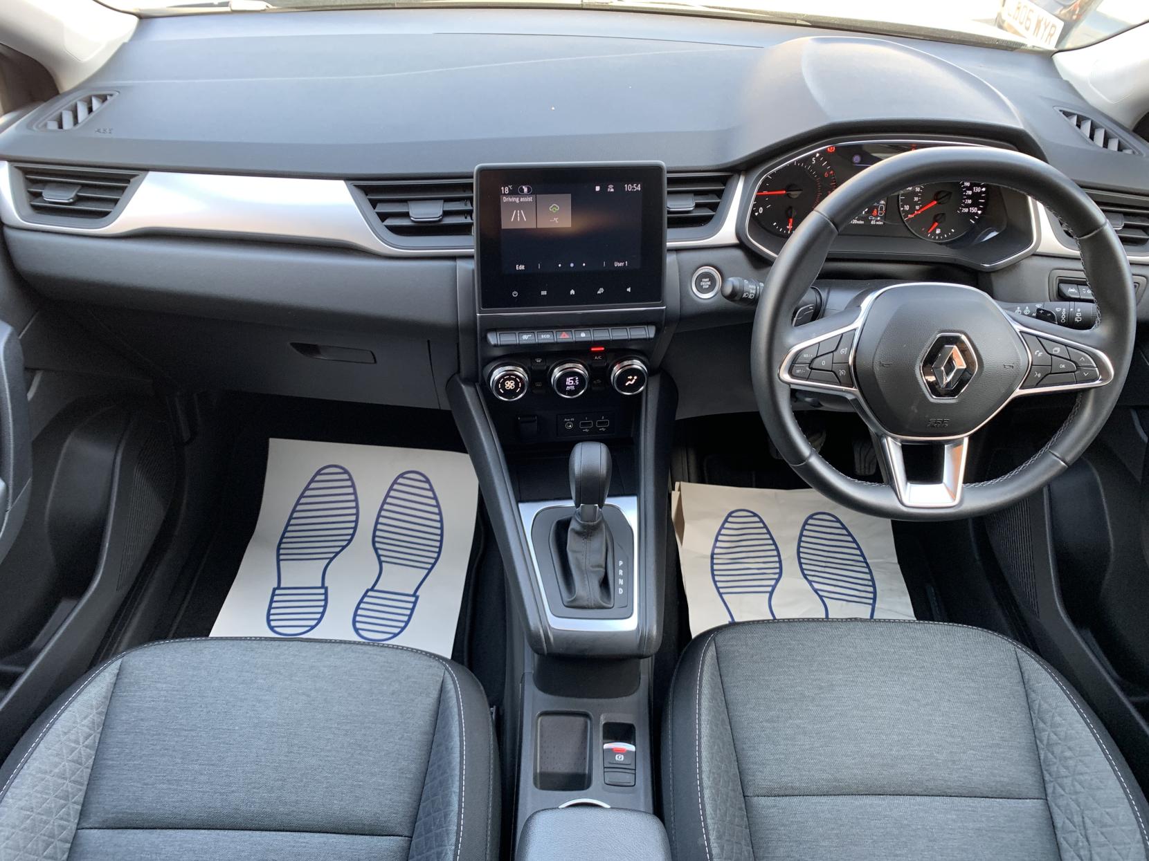 Renault Captur 1.3 TCe Iconic SUV 5dr Petrol EDC Euro 6 (s/s) (140 ps)