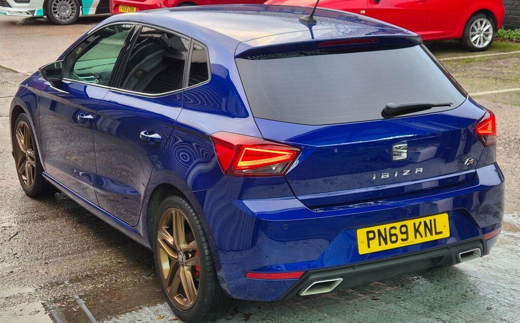 SEAT Ibiza 1.0 TSI FR Sport Hatchback 5dr Petrol Manual Euro 6 (s/s) GPF (115 ps)