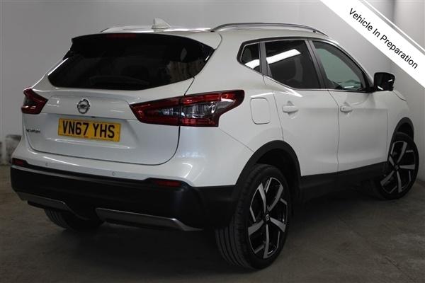 Nissan Qashqai 1.6 dCi Tekna SUV 5dr Diesel XTRON Euro 6 (s/s) (130 ps)