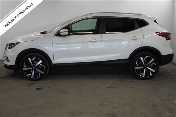 Nissan Qashqai 1.6 dCi Tekna SUV 5dr Diesel XTRON Euro 6 (s/s) (130 ps)