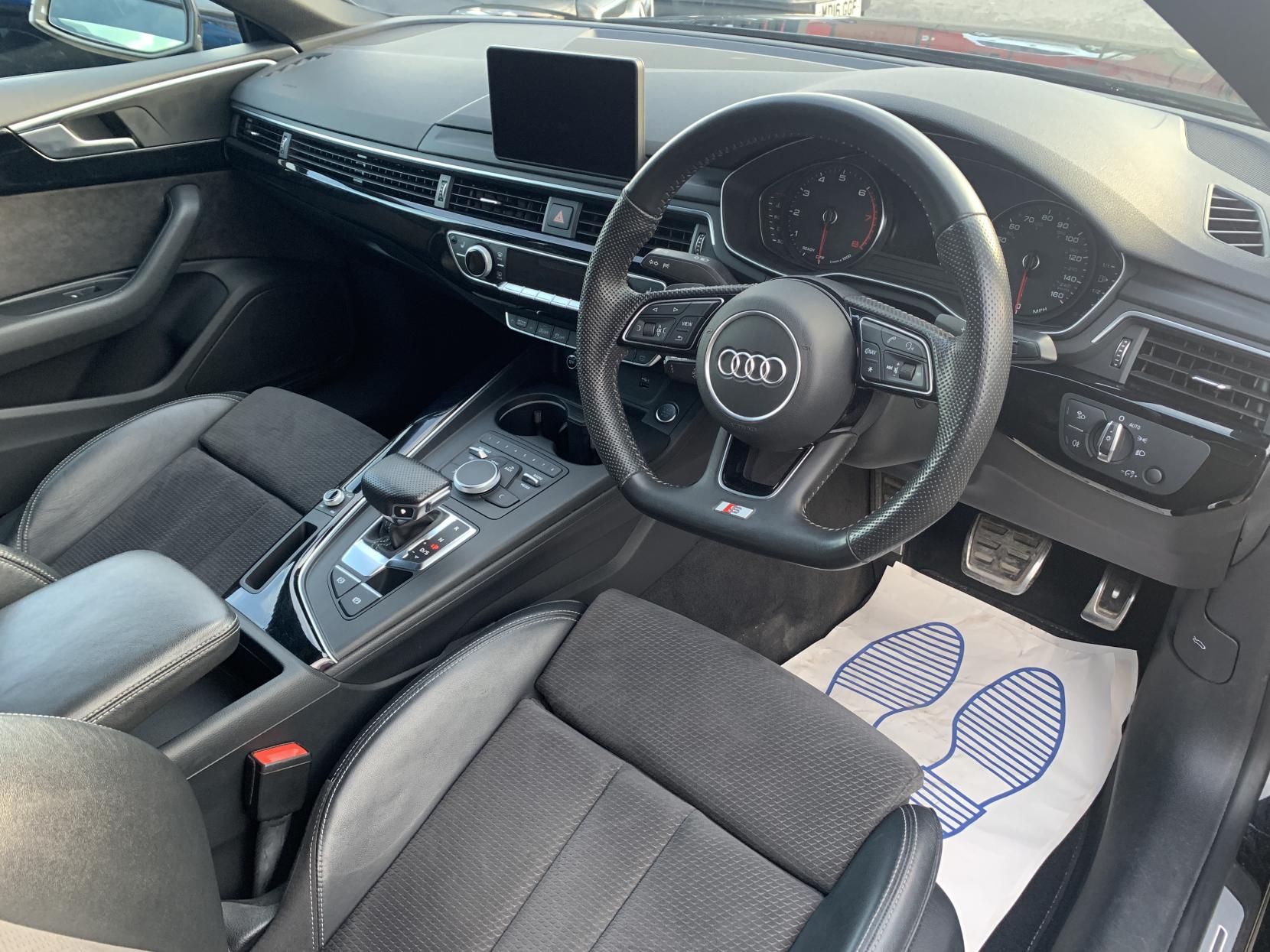 Audi A5 2.0 TFSI 35 Black Edition Sportback 5dr Petrol S Tronic Euro 6 (s/s) (150 ps)