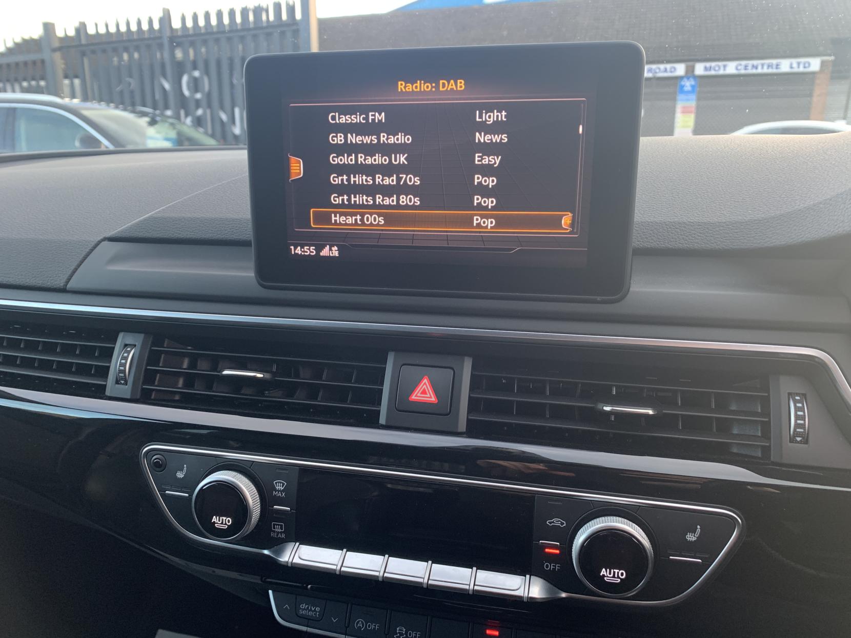 Audi A5 2.0 TFSI 35 Black Edition Sportback 5dr Petrol S Tronic Euro 6 (s/s) (150 ps)