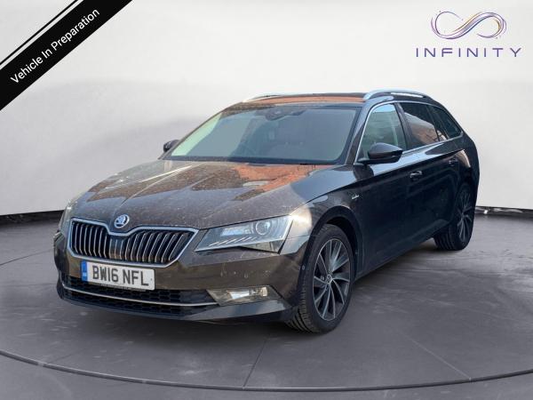 Skoda Superb 2.0 TDI Laurin & Klement Estate 5dr Diesel Manual Euro 6 (s/s) (150 ps)
