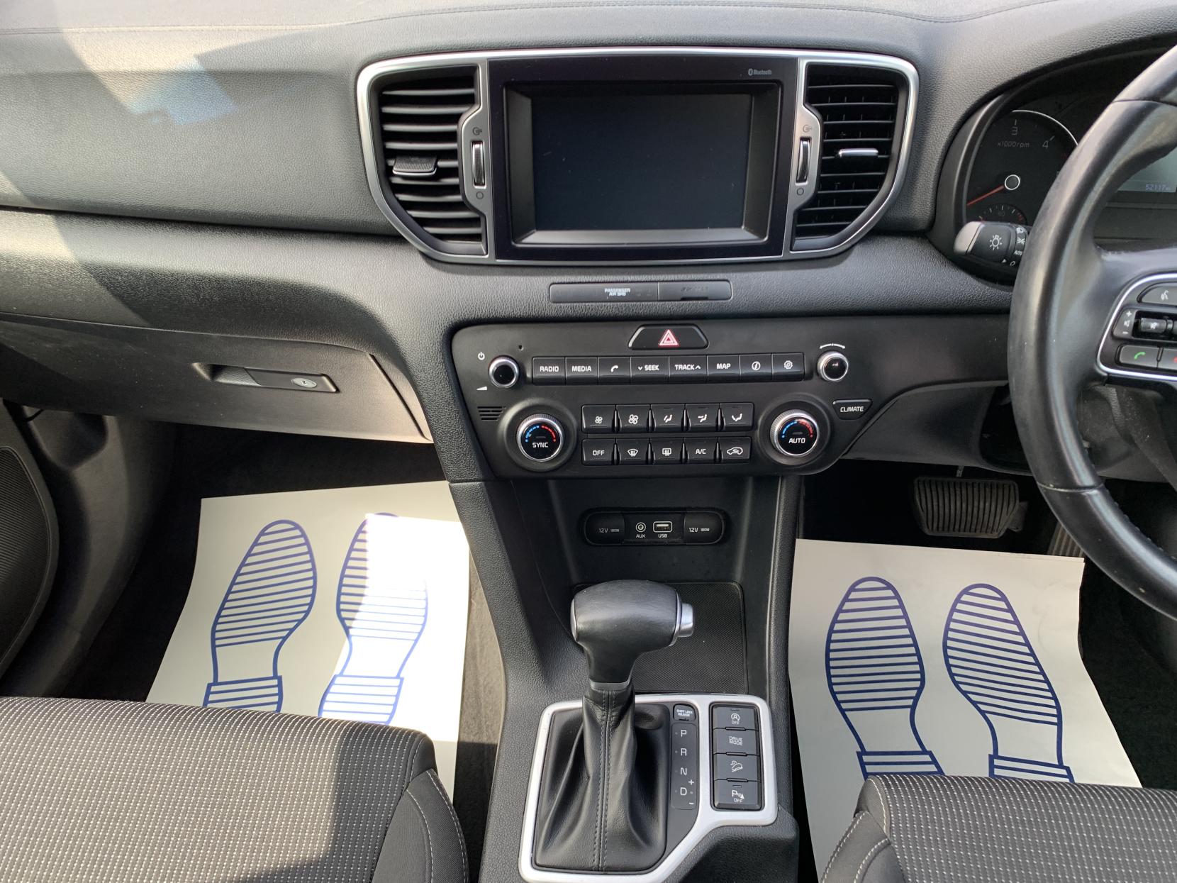 Kia Sportage 1.7 CRDi 2 SUV 5dr Diesel DCT Euro 6 (s/s) (139 bhp)