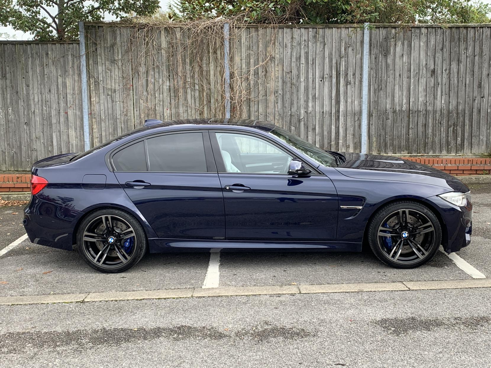 BMW M3 3.0 BiTurbo Saloon 4dr Petrol DCT Euro 6 (s/s) (431 ps)