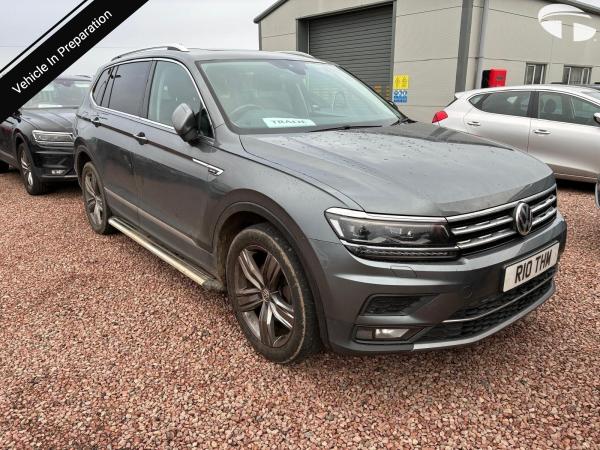 Volkswagen Tiguan Allspace 2.0 TDI SEL SUV 5dr Diesel DSG 4Motion Euro 6 (s/s) (150 ps)