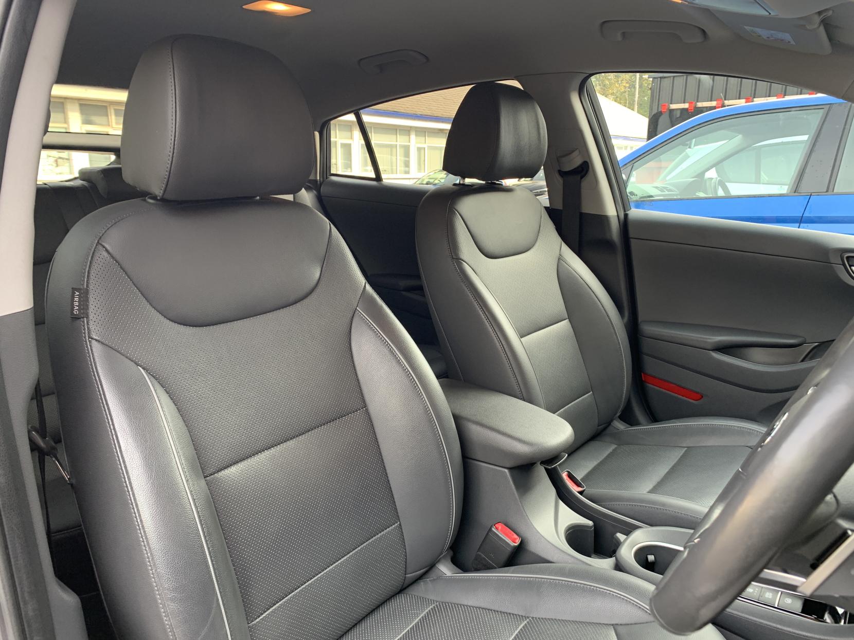 Hyundai IONIQ 1.6 h-GDi Premium SE Hatchback 5dr Petrol Hybrid DCT Euro 6 (s/s) (141 ps)