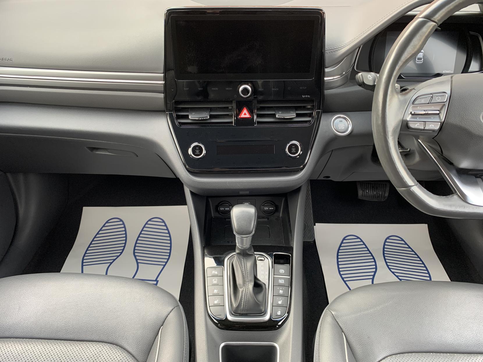 Hyundai IONIQ 1.6 h-GDi Premium SE Hatchback 5dr Petrol Hybrid DCT Euro 6 (s/s) (141 ps)
