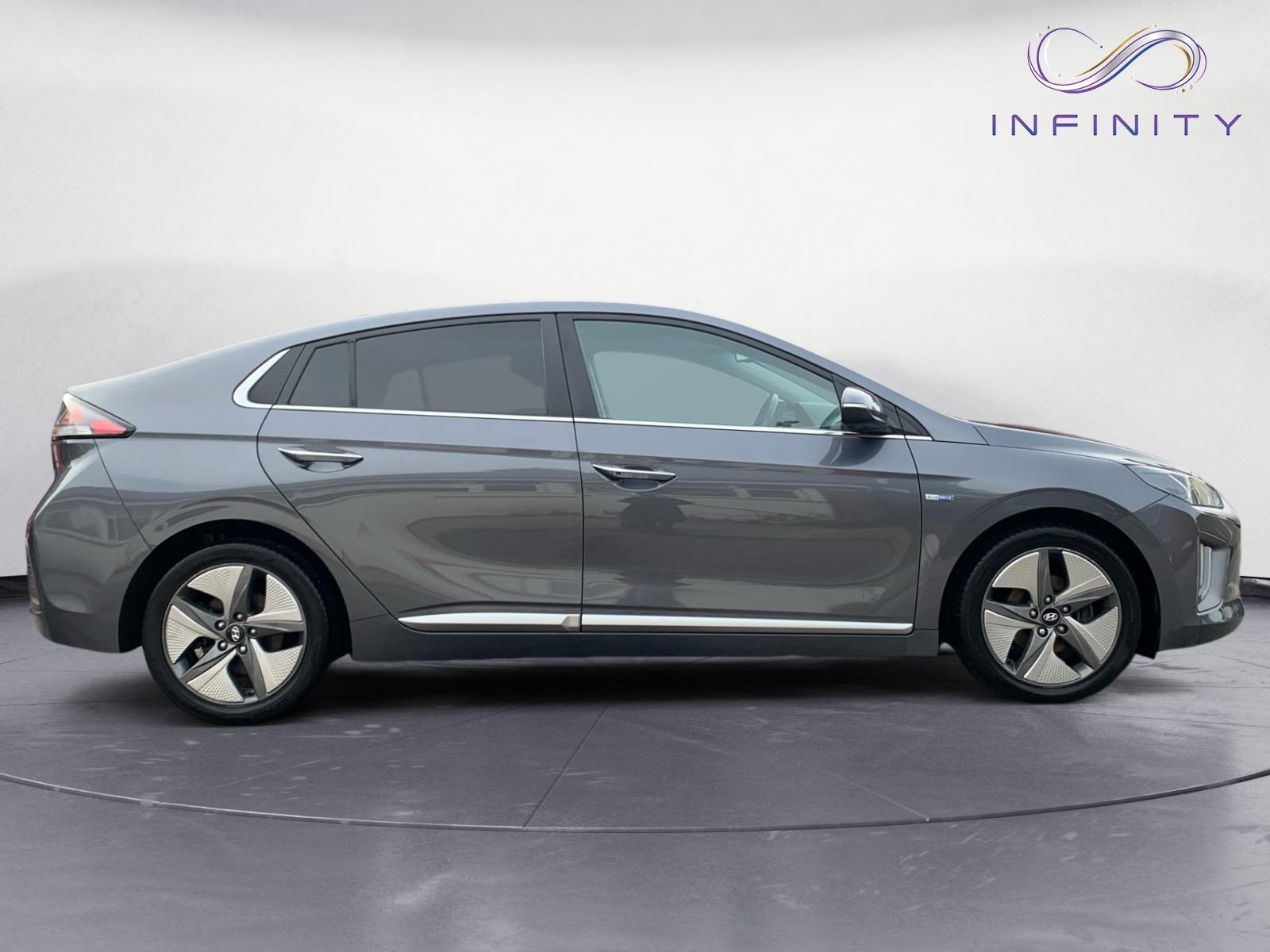 Hyundai IONIQ 1.6 h-GDi Premium SE Hatchback 5dr Petrol Hybrid DCT Euro 6 (s/s) (141 ps)