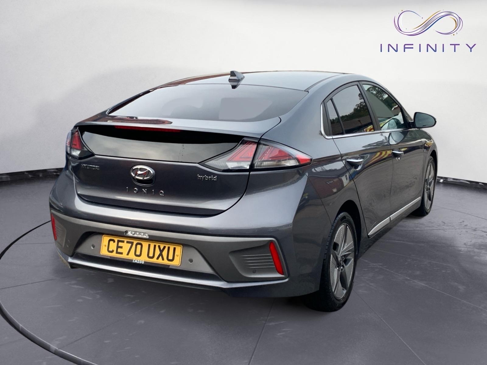 Hyundai IONIQ 1.6 h-GDi Premium SE Hatchback 5dr Petrol Hybrid DCT Euro 6 (s/s) (141 ps)