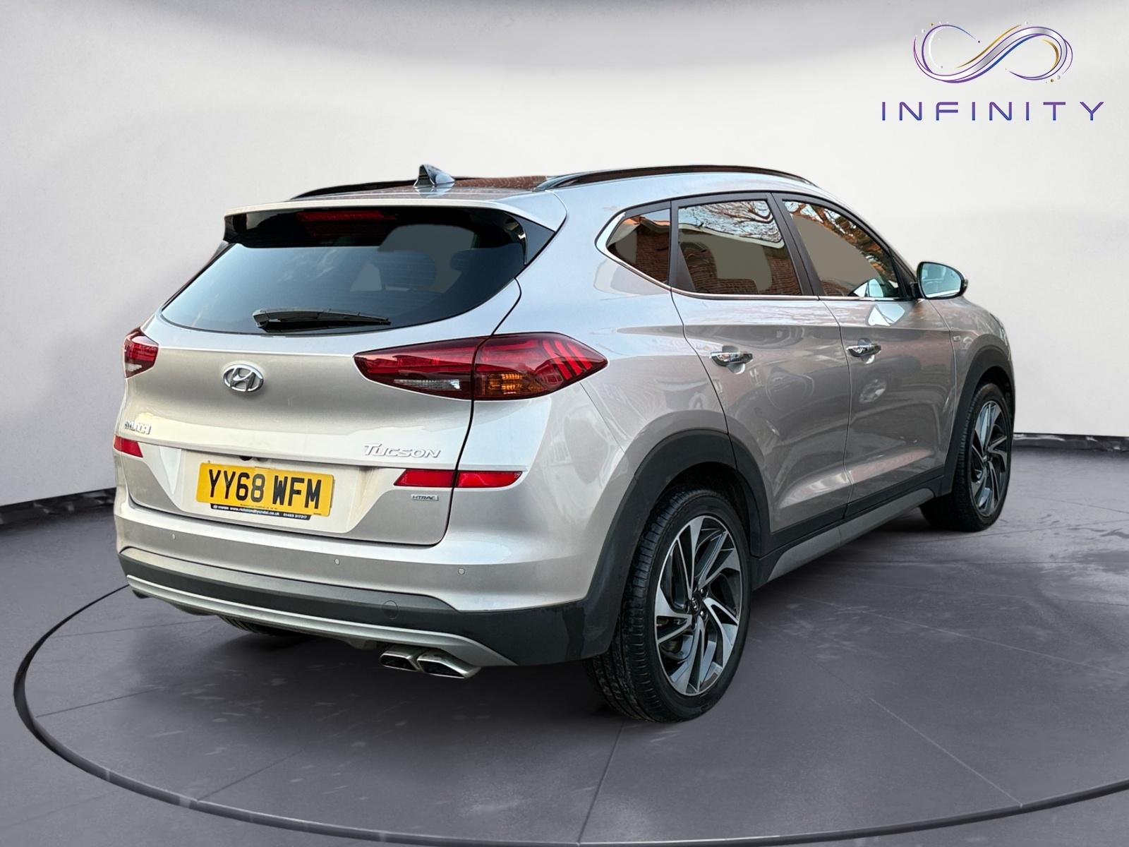 Hyundai TUCSON 2.0 CRDi Premium SE SUV 5dr Diesel Auto 4WD Euro 6 (s/s) (185 ps)