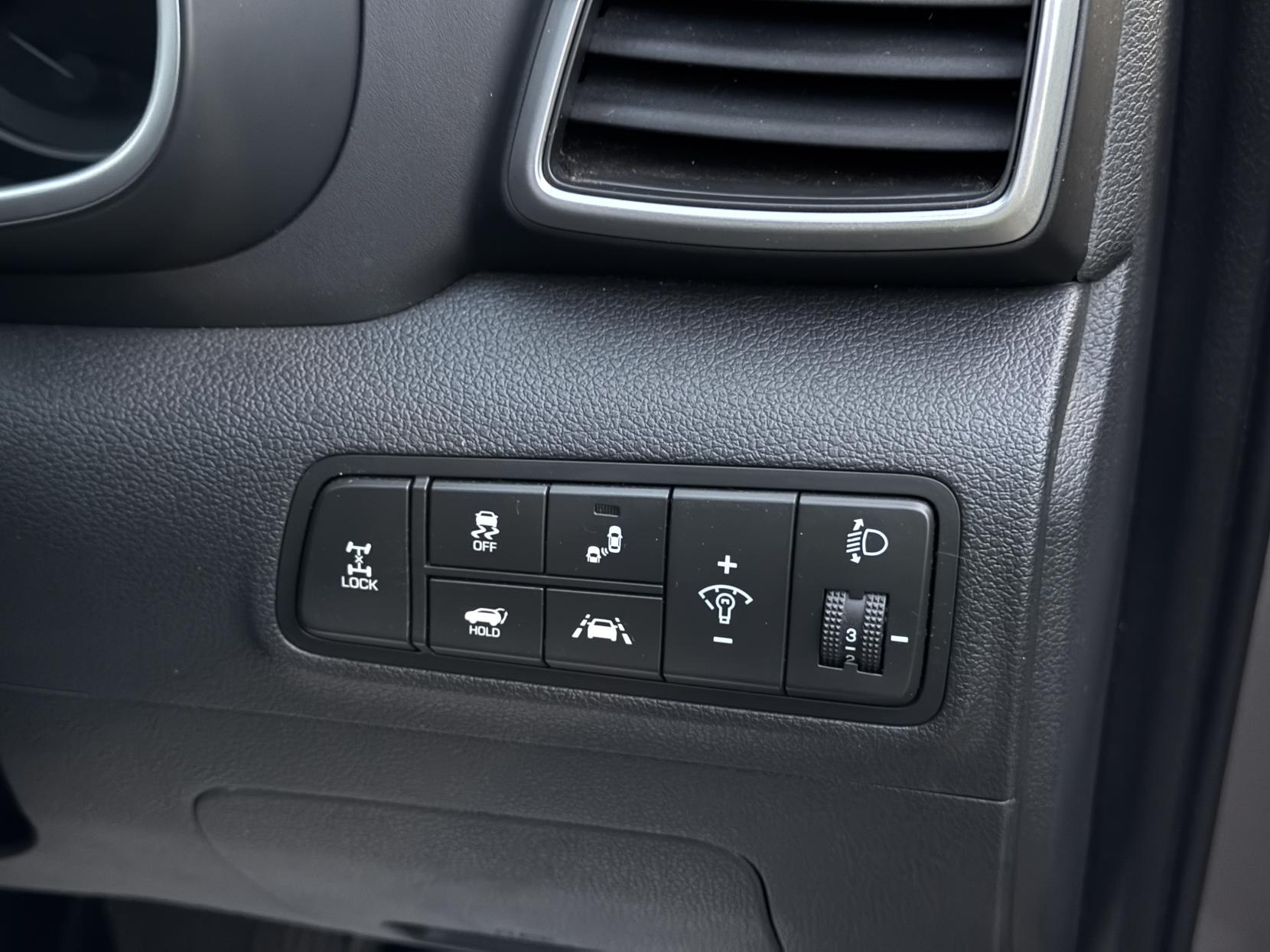 Hyundai TUCSON 2.0 CRDi Premium SE SUV 5dr Diesel Auto 4WD Euro 6 (s/s) (185 ps)