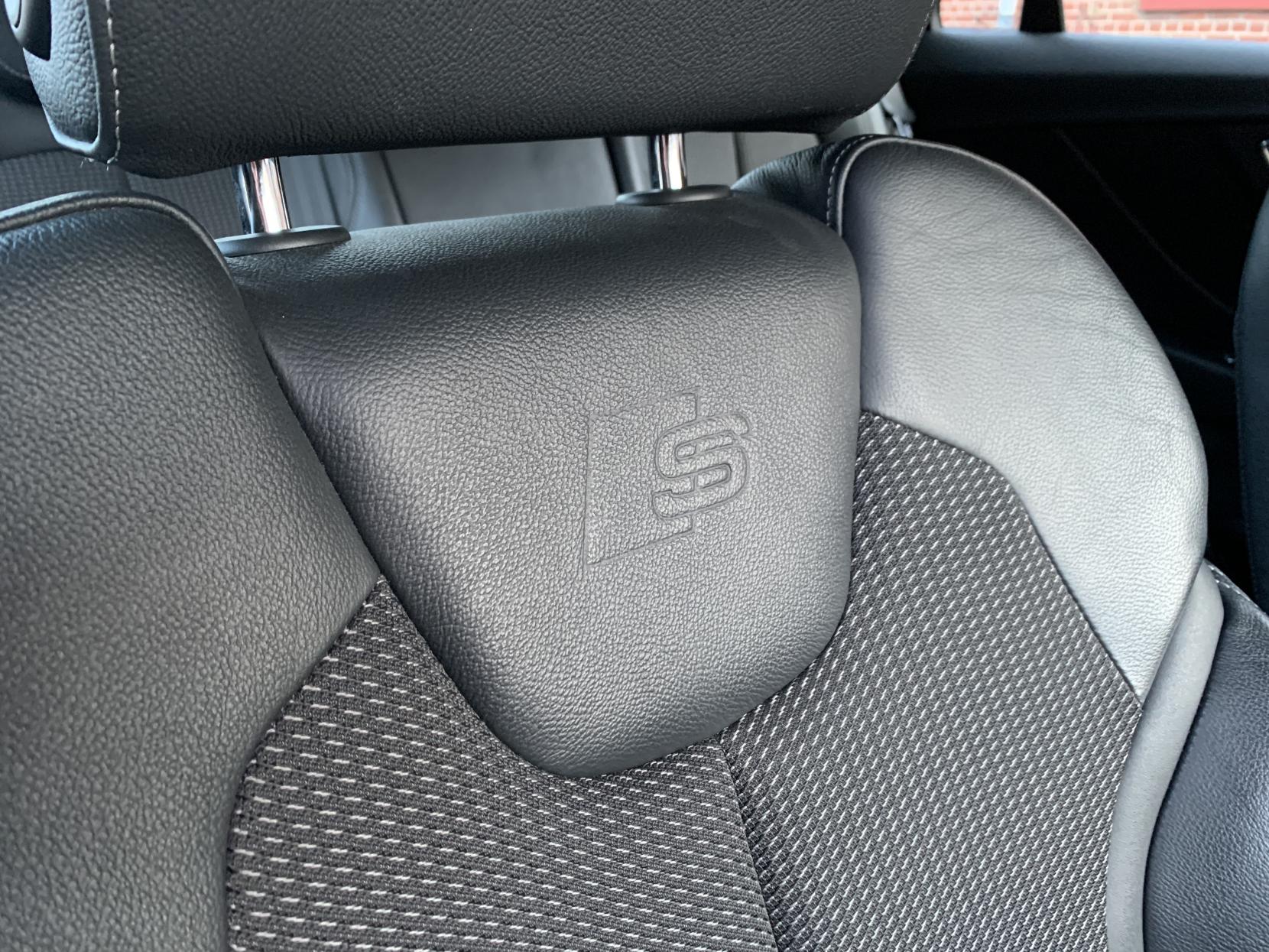 Audi Q2 1.6 TDI 30 S line SUV 5dr Diesel S Tronic Euro 6 (s/s) (116 ps)