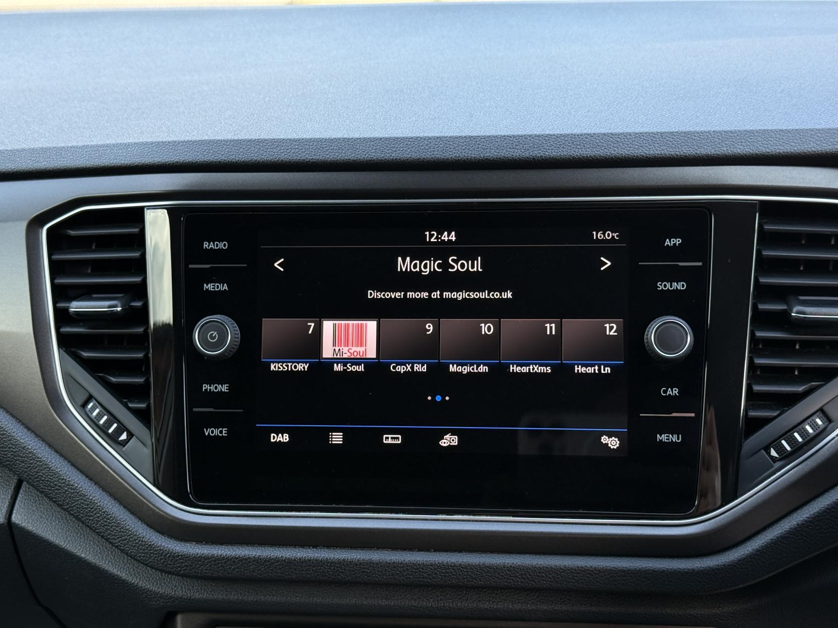 Volkswagen T-Roc 1.0 TSI GPF SE SUV 5dr Petrol Manual Euro 6 (s/s) (115 ps)