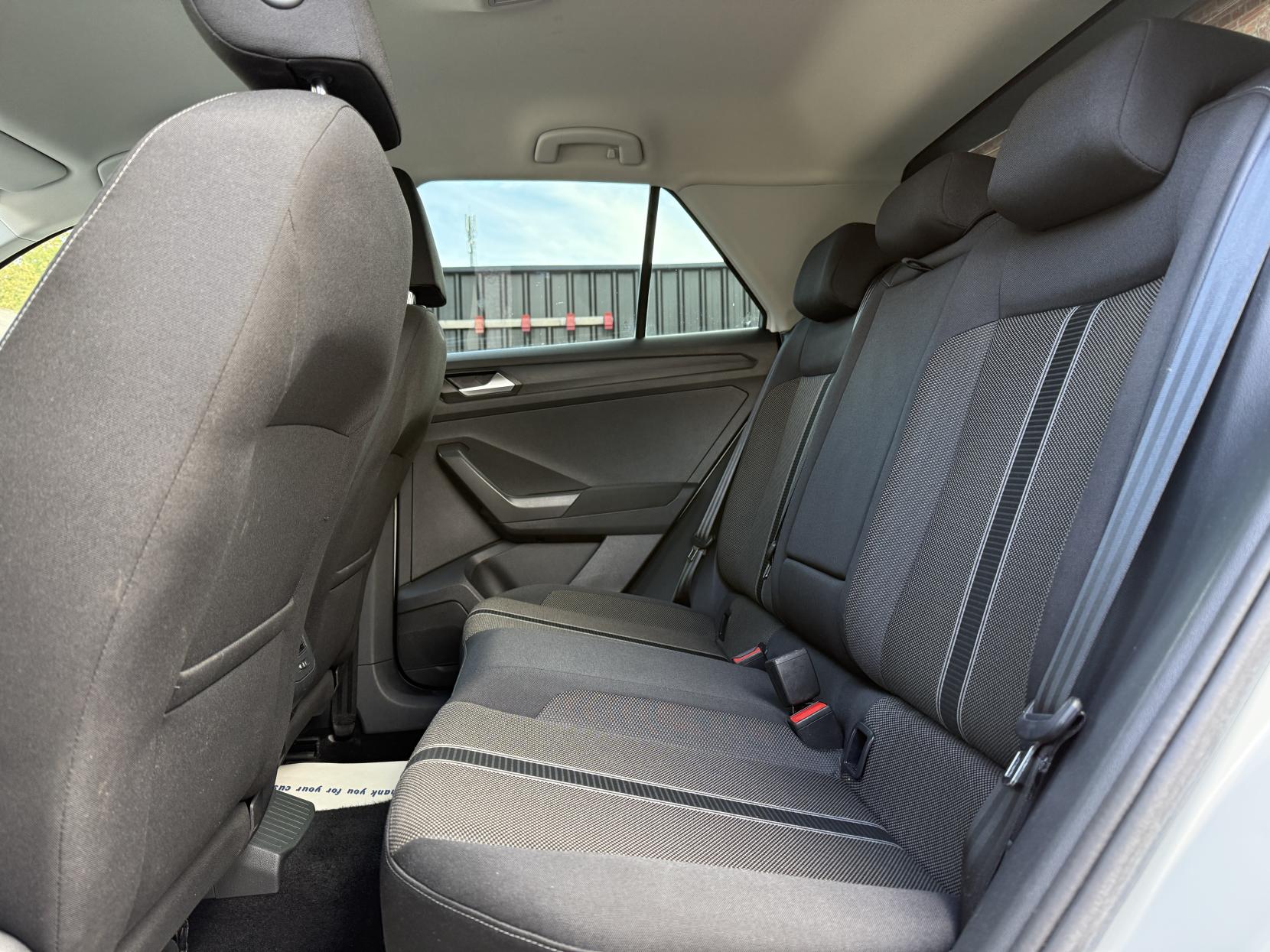 Volkswagen T-Roc 1.0 TSI GPF SE SUV 5dr Petrol Manual Euro 6 (s/s) (115 ps)