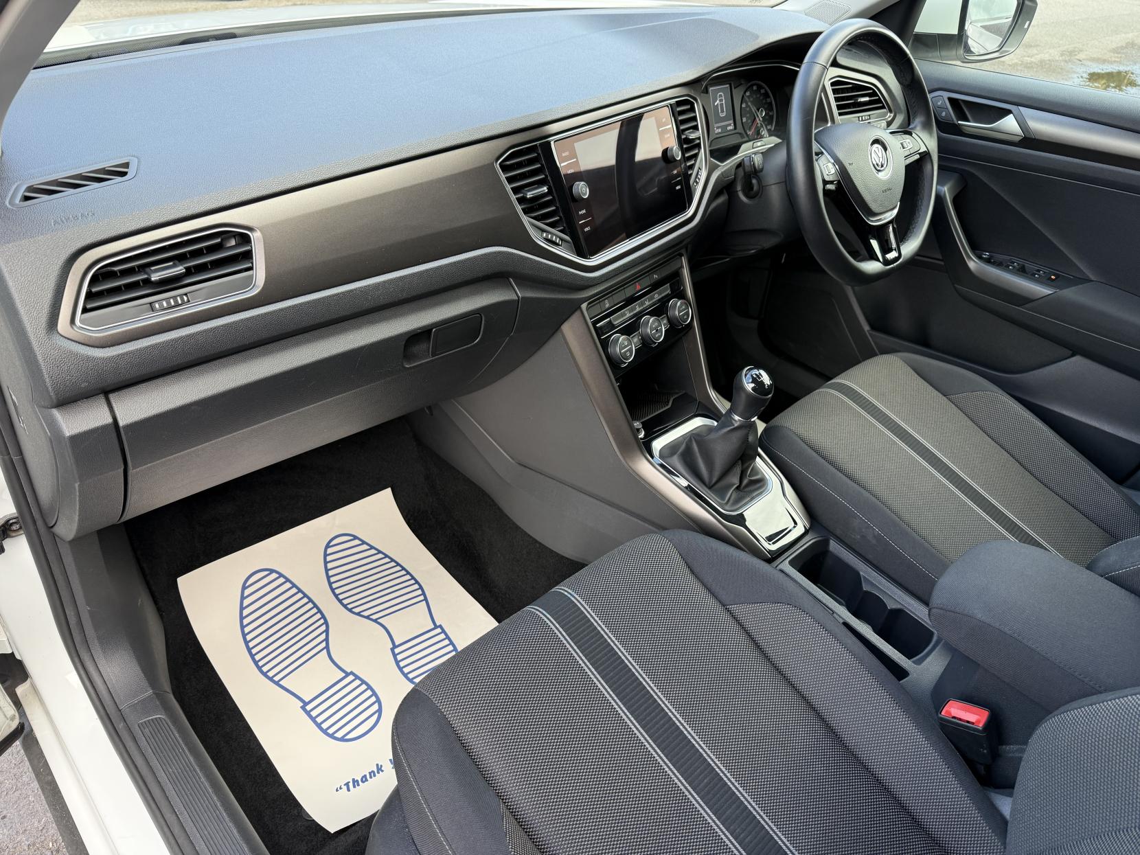 Volkswagen T-Roc 1.0 TSI GPF SE SUV 5dr Petrol Manual Euro 6 (s/s) (115 ps)