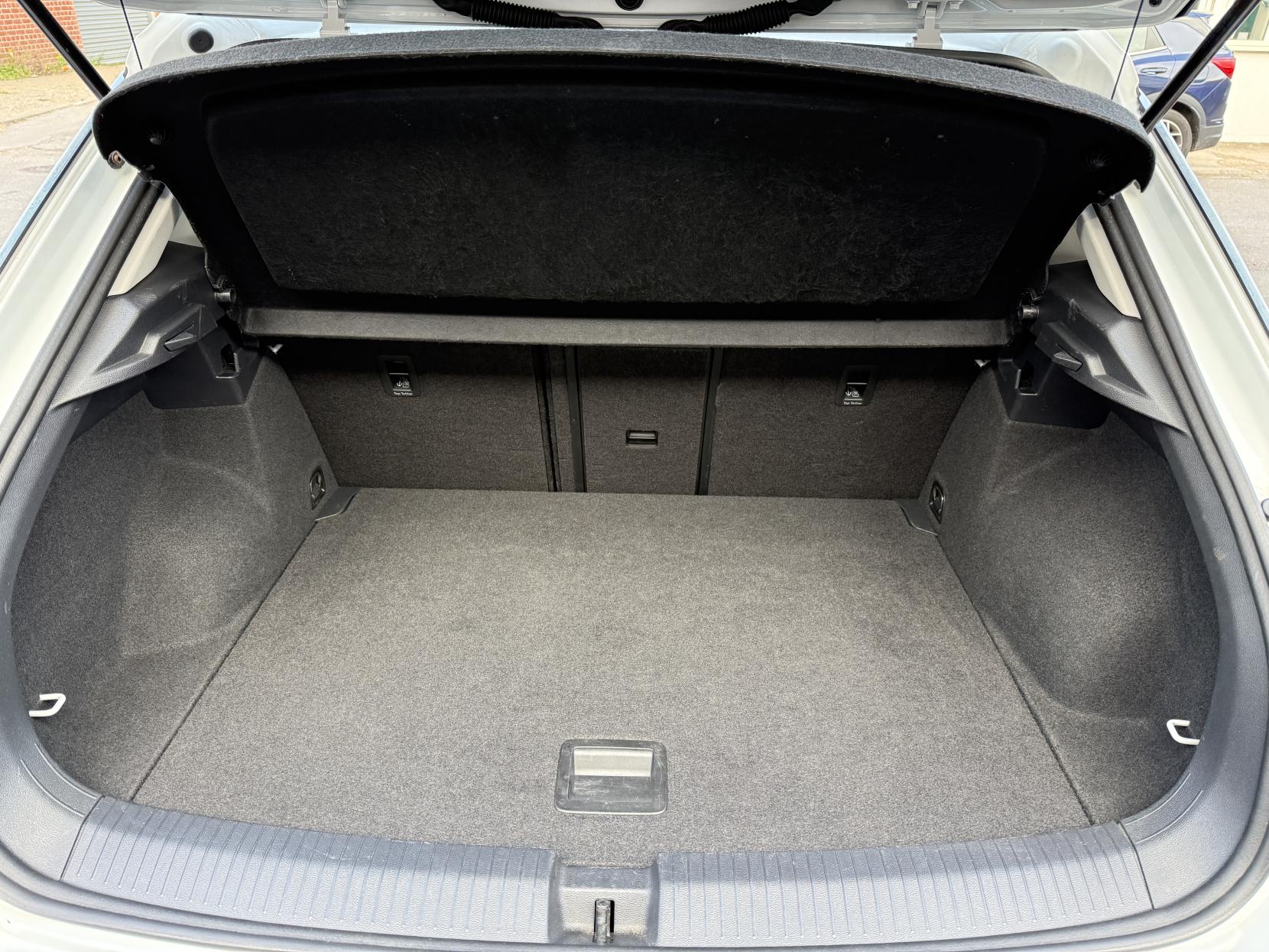 Volkswagen T-Roc 1.0 TSI GPF SE SUV 5dr Petrol Manual Euro 6 (s/s) (115 ps)