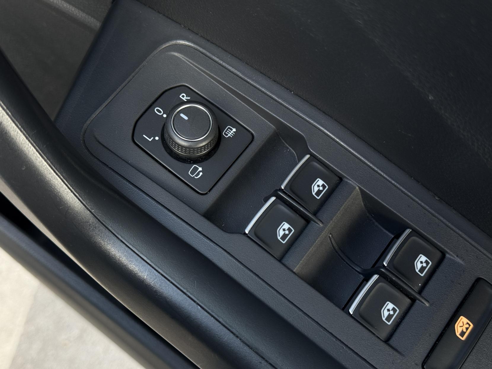 Volkswagen T-Roc 1.0 TSI GPF SE SUV 5dr Petrol Manual Euro 6 (s/s) (115 ps)