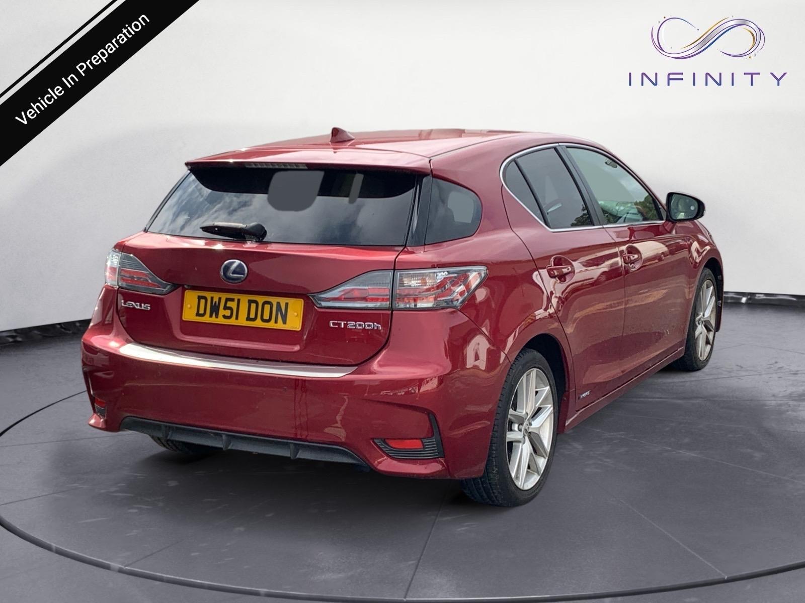 Lexus CT 1.8 200h Luxury Hatchback 5dr Petrol Hybrid CVT Euro 6 (s/s) (136 ps)