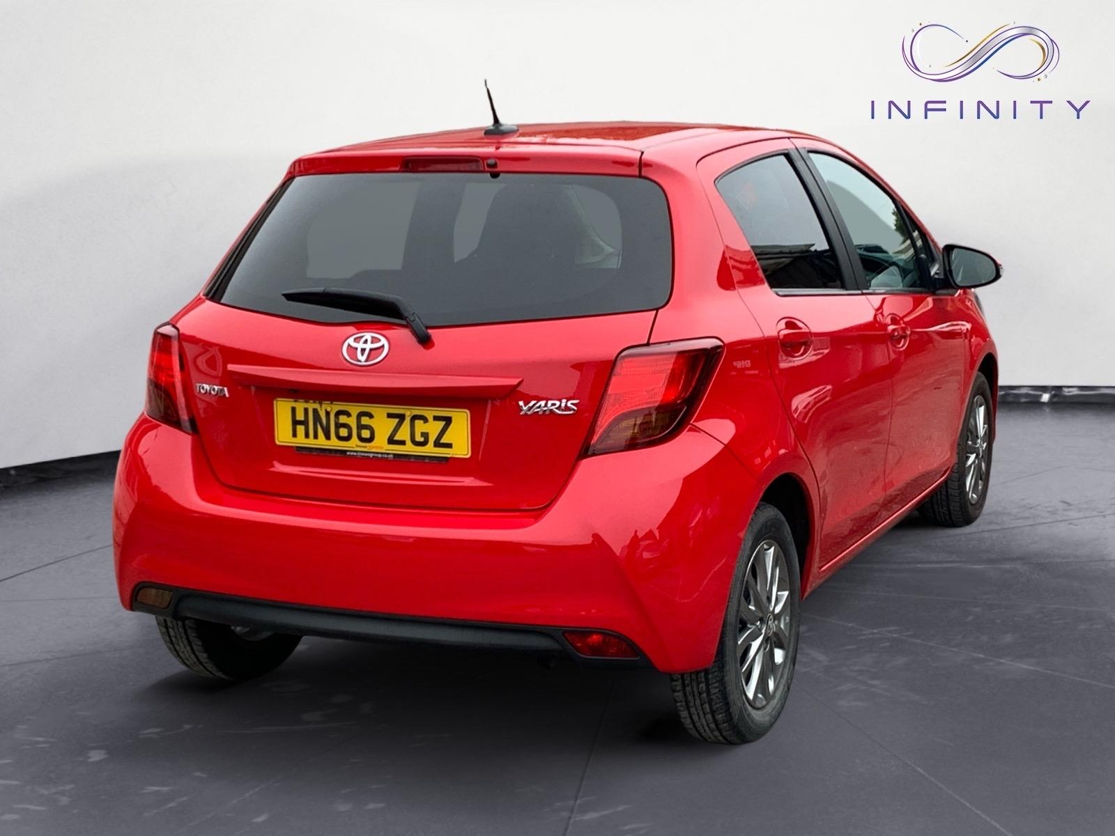 Toyota Yaris 1.33 Dual VVT-i Icon Hatchback 5dr Petrol Multidrive S Euro 6 (99 ps)