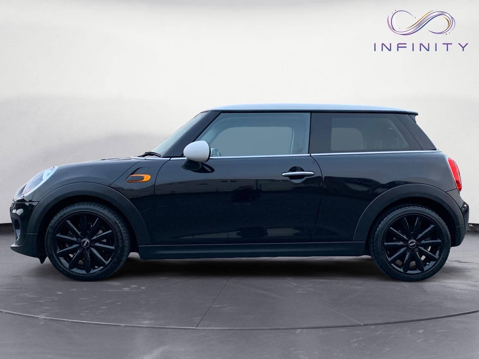 MINI Hatch 1.5 Cooper Hatchback 3dr Petrol Auto Euro 6 (s/s) (136 ps)