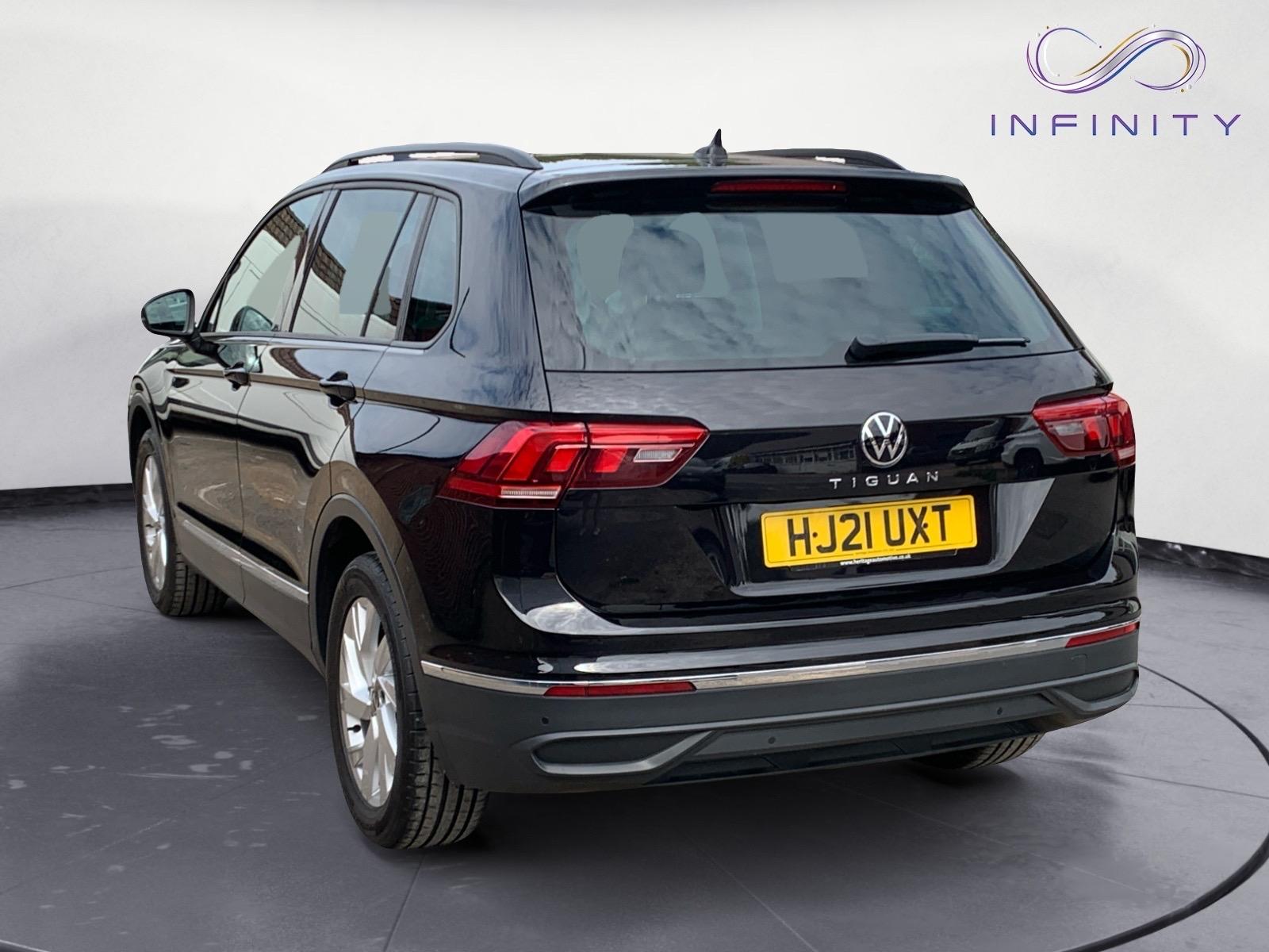 Volkswagen Tiguan 1.5 TSI Life SUV 5dr Petrol DSG Euro 6 (s/s) (150 ps)