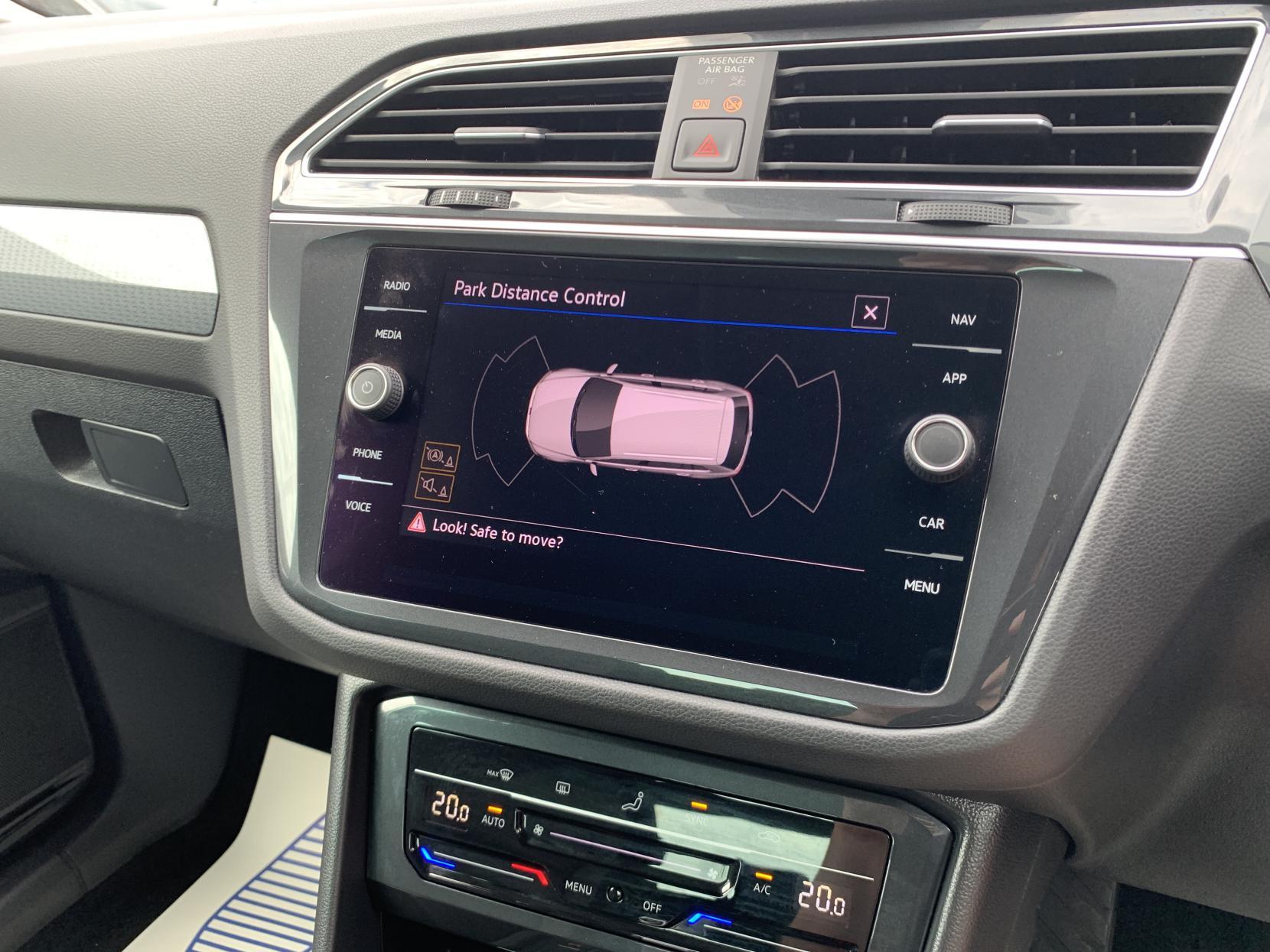 Volkswagen Tiguan 1.5 TSI Life SUV 5dr Petrol DSG Euro 6 (s/s) (150 ps)