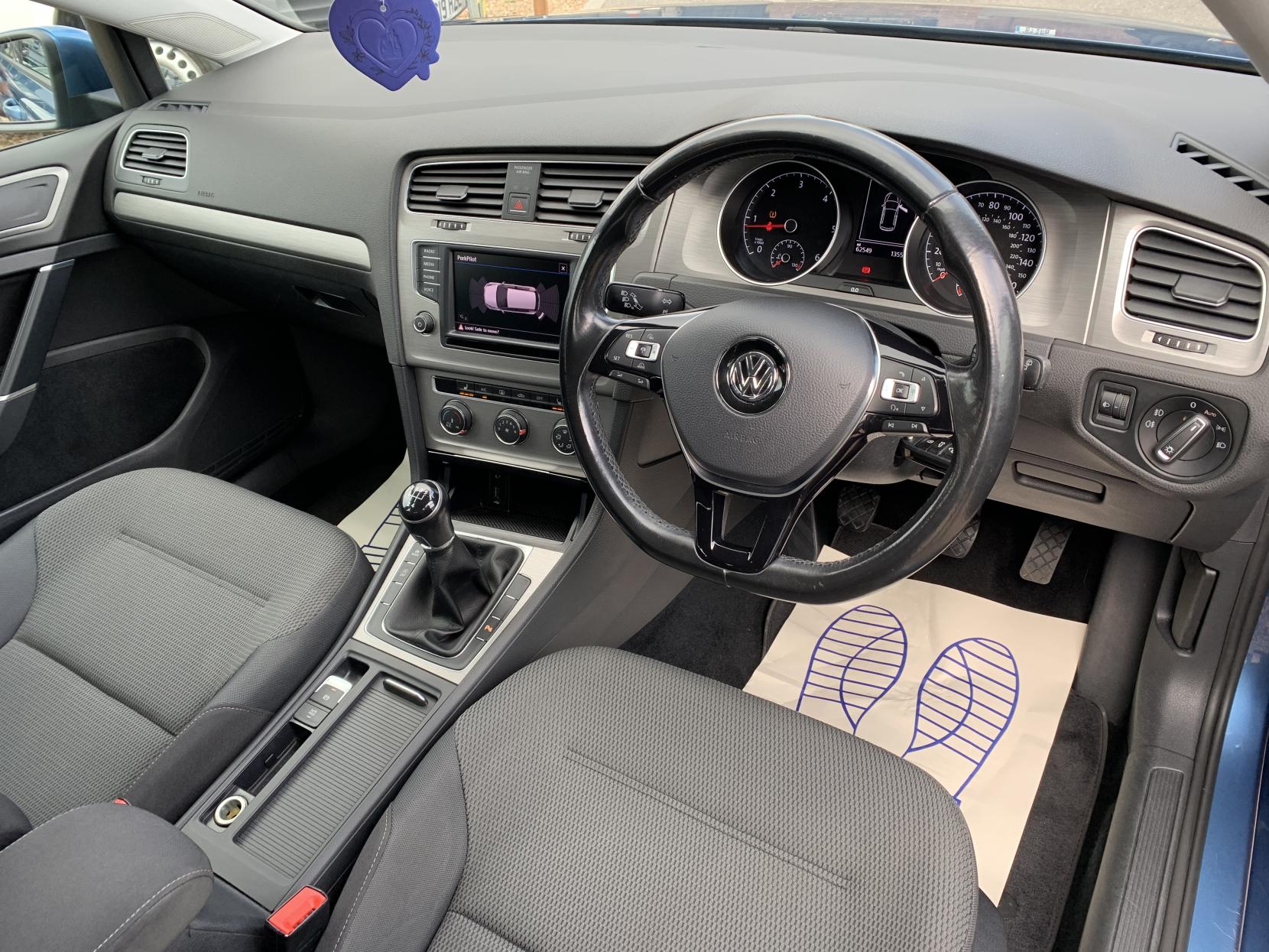 Volkswagen Golf 1.6 TDI BlueMotion Tech Match Edition Hatchback 5dr Diesel Manual Euro 6 (s/s) (110 ps)