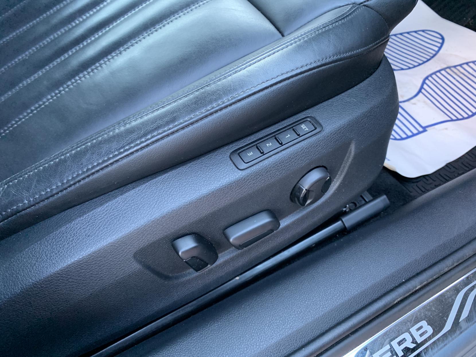 Skoda Superb 2.0 TDI SE L Executive Hatchback 5dr Diesel Manual Euro 6 (s/s) (150 ps)