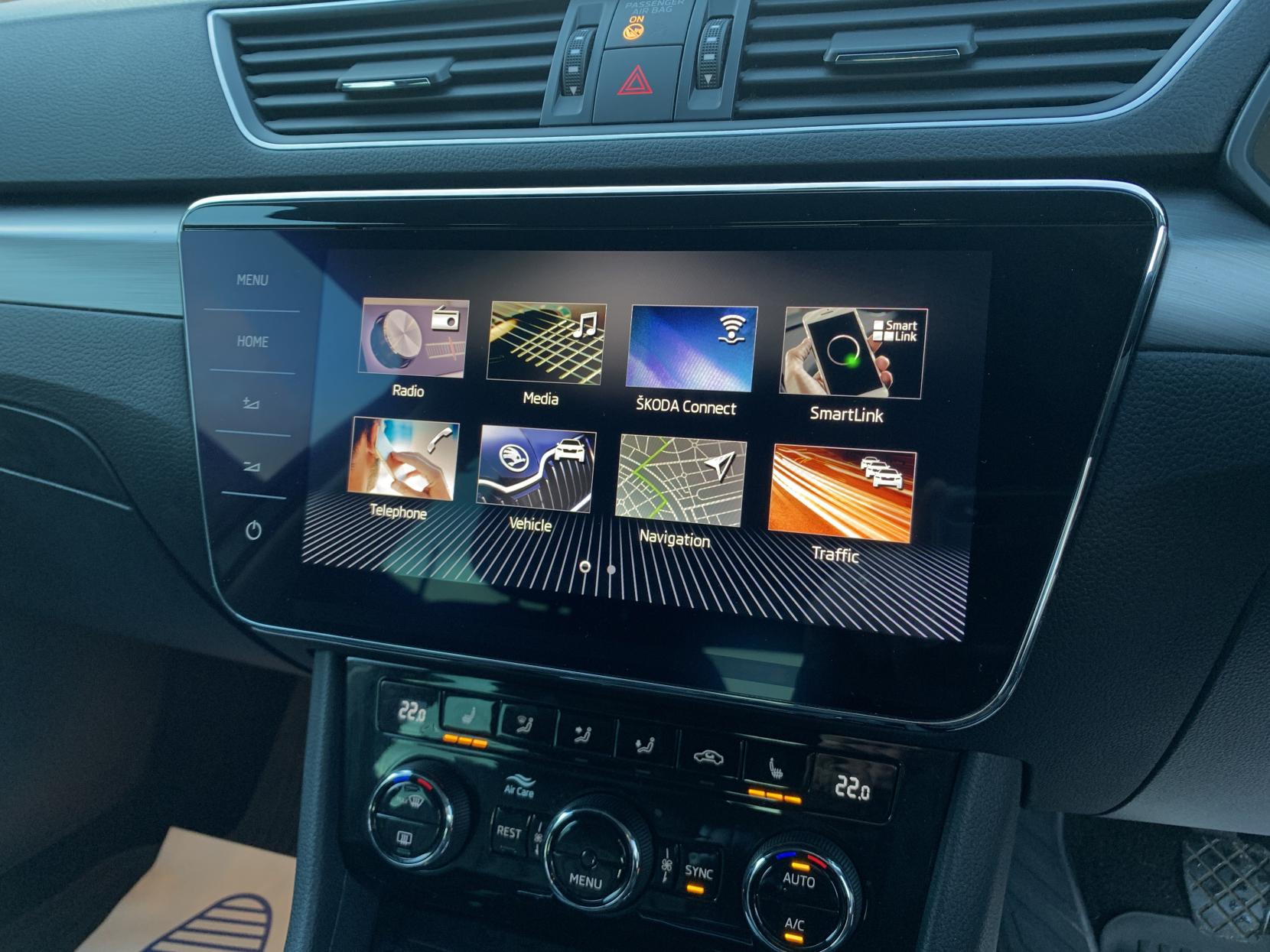 Skoda Superb 2.0 TDI SE L Executive Hatchback 5dr Diesel Manual Euro 6 (s/s) (150 ps)