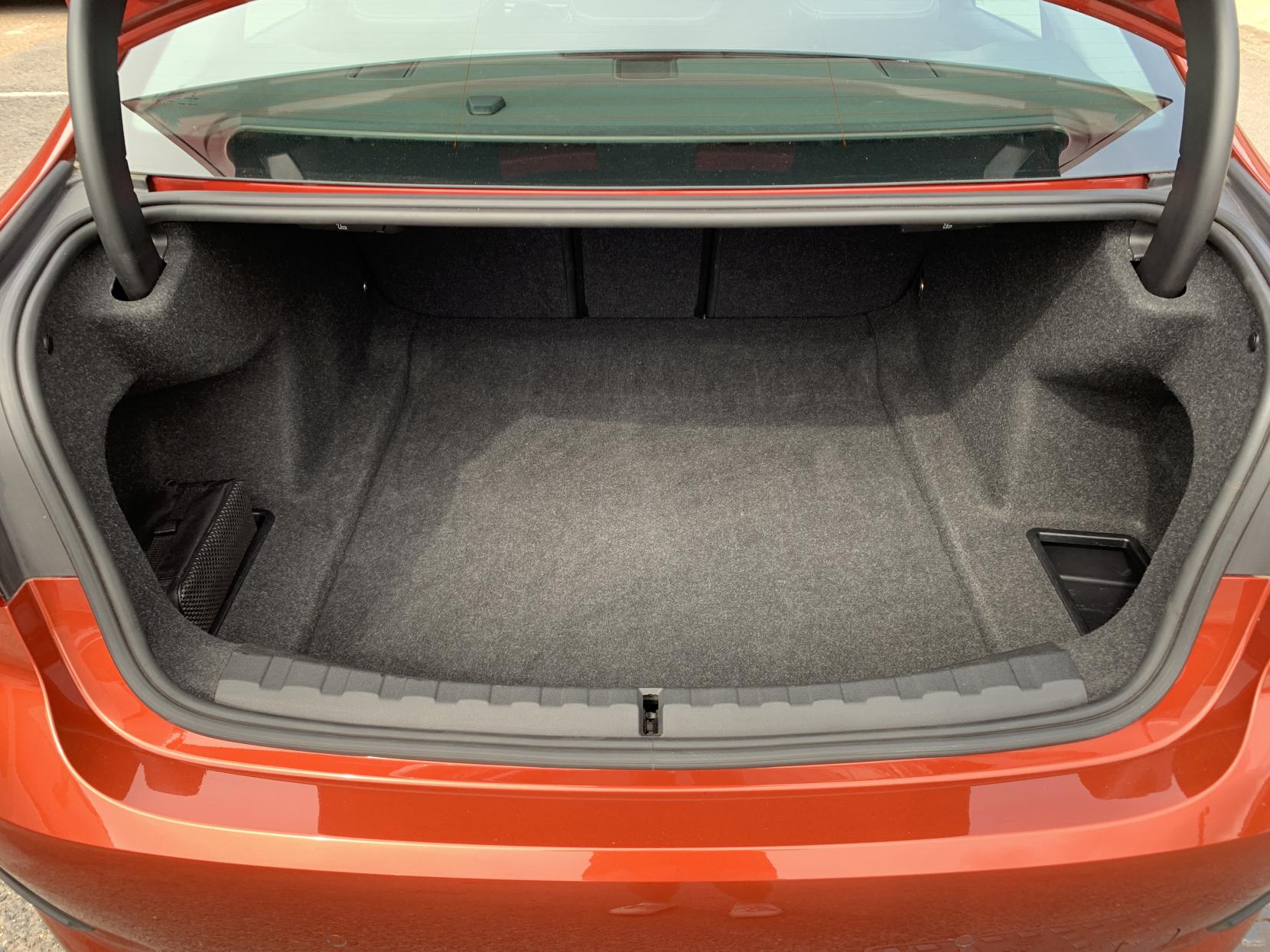 BMW 3 Series 2.0 320i Sport Saloon 4dr Petrol Auto Euro 6 (s/s) (184 ps)