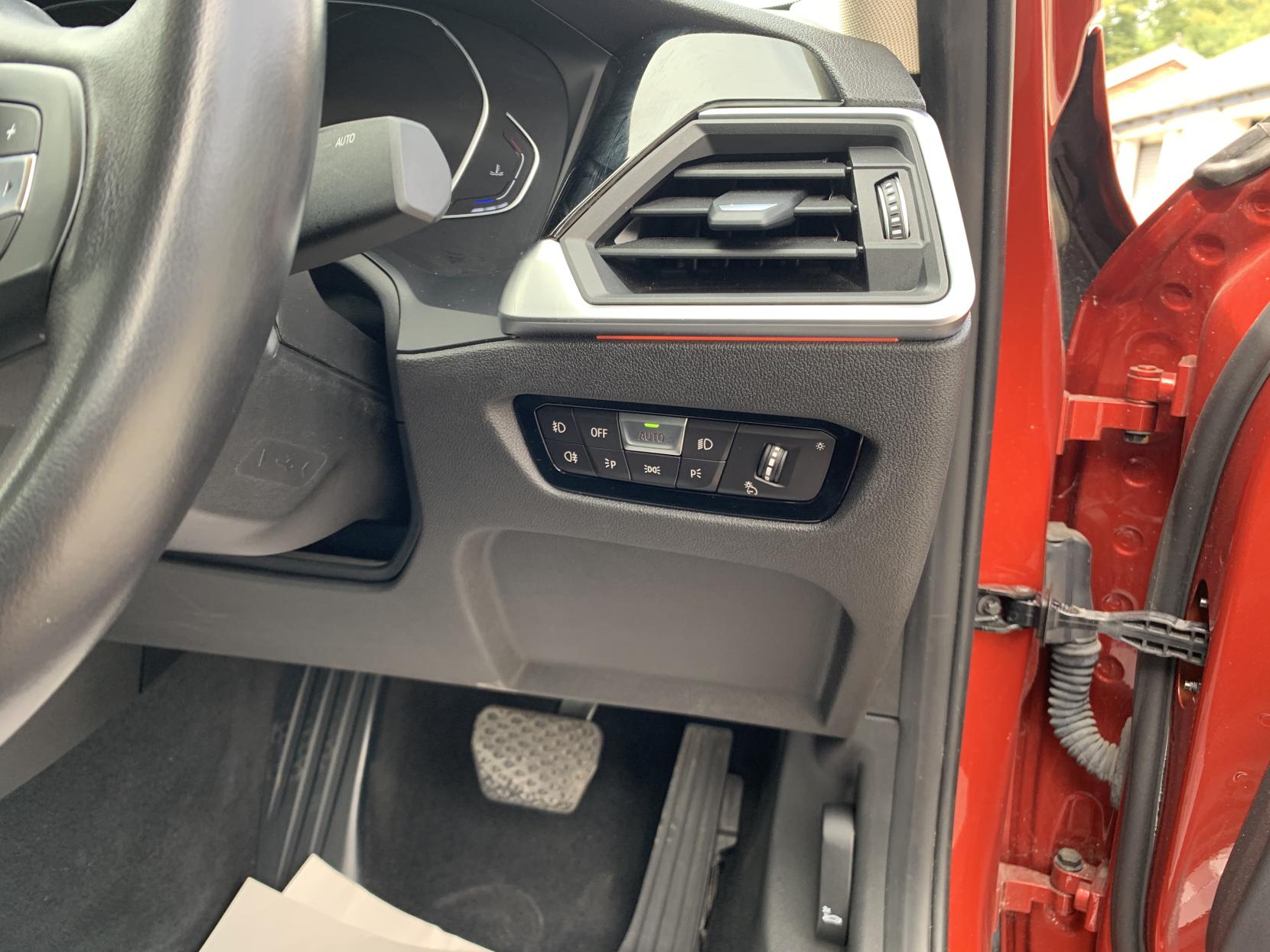 BMW 3 Series 2.0 320i Sport Saloon 4dr Petrol Auto Euro 6 (s/s) (184 ps)