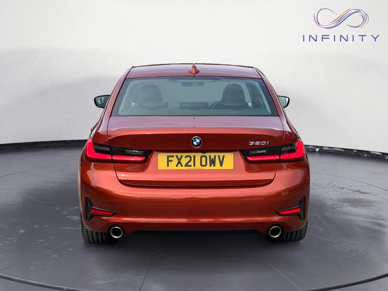 BMW 3 Series 2.0 320i Sport Saloon 4dr Petrol Auto Euro 6 (s/s) (184 ps)