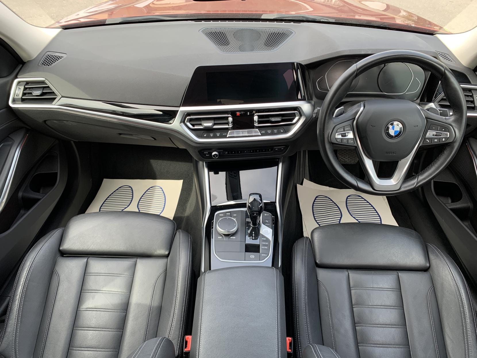 BMW 3 Series 2.0 320i Sport Saloon 4dr Petrol Auto Euro 6 (s/s) (184 ps)