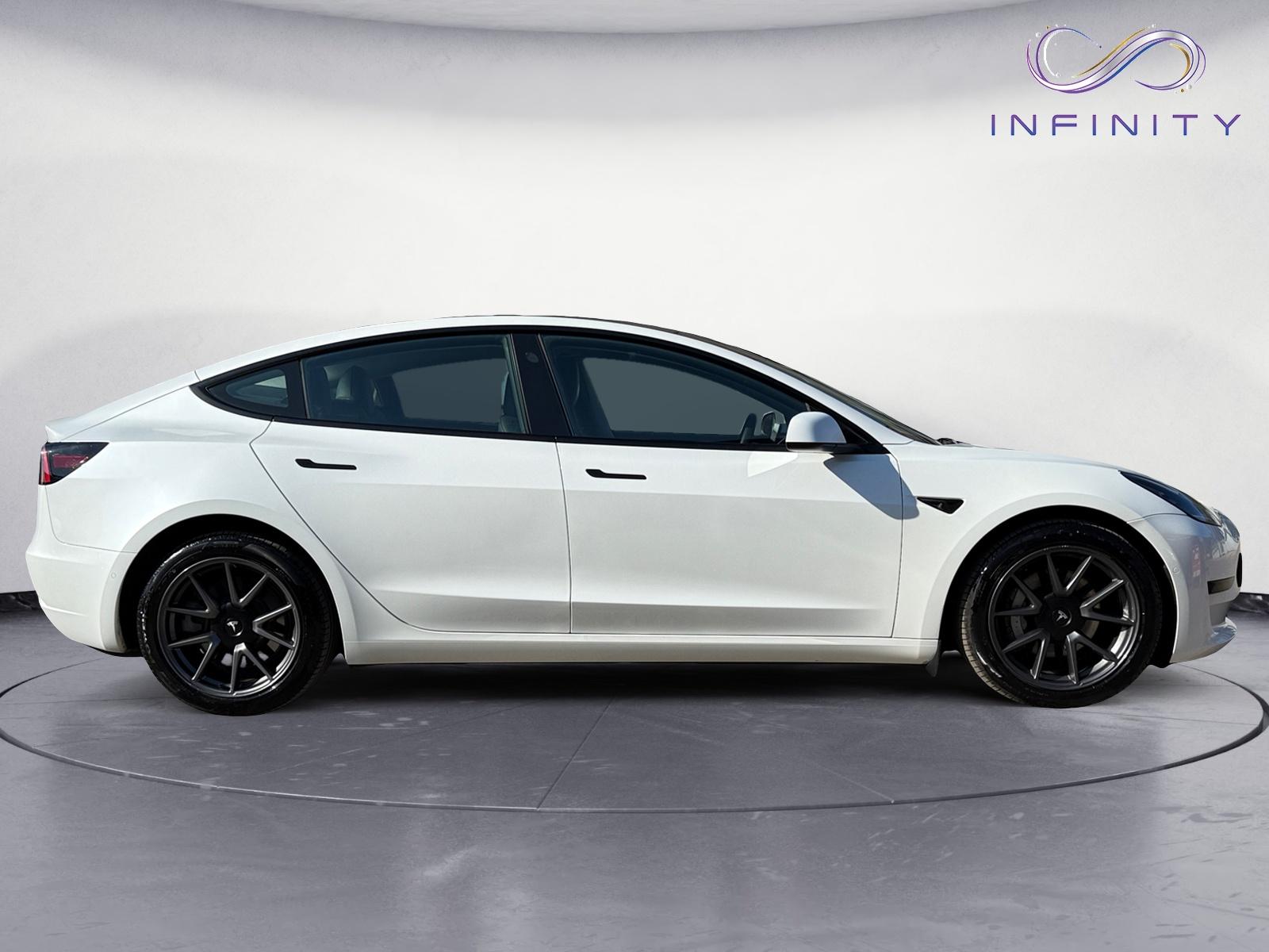 Tesla Model 3 Standard Range Plus Saloon 4dr Electric Auto RWD (241 bhp)