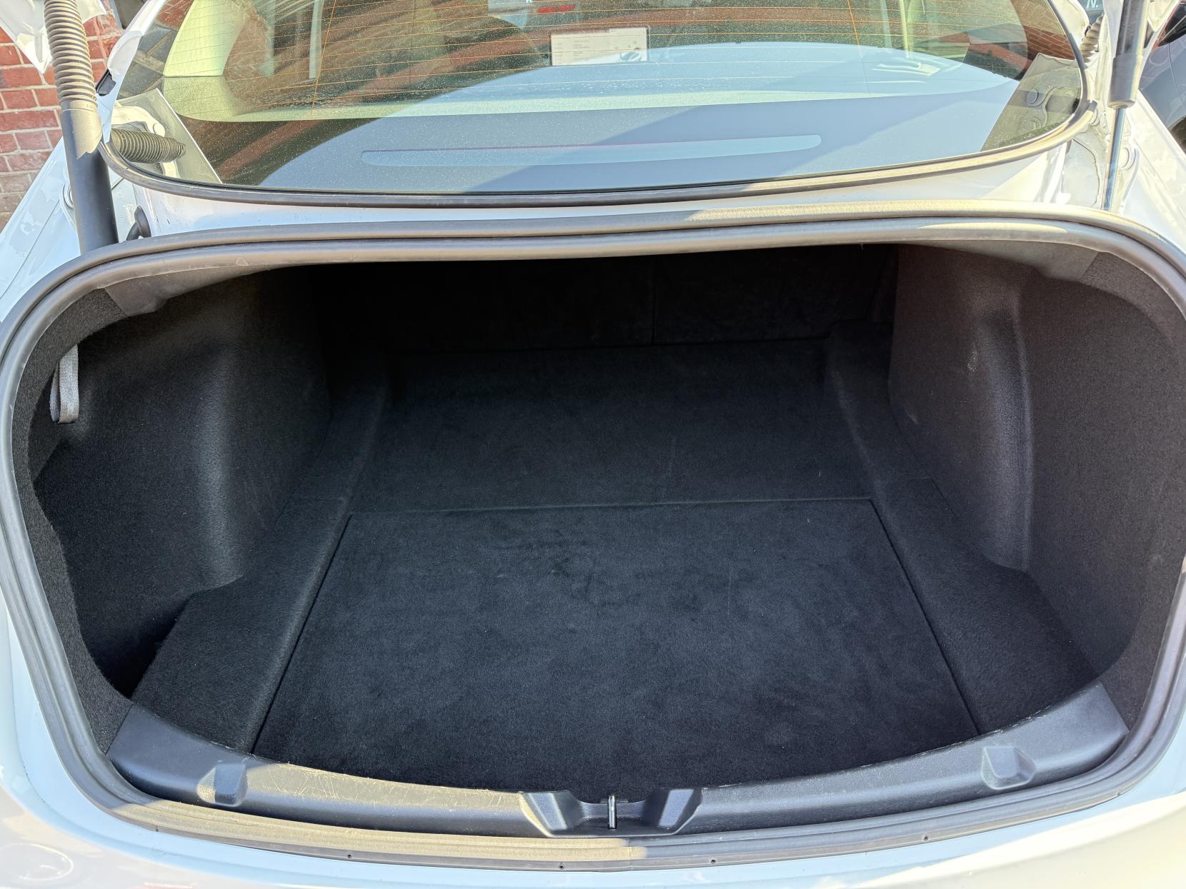 Tesla Model 3 Standard Range Plus Saloon 4dr Electric Auto RWD (241 bhp)