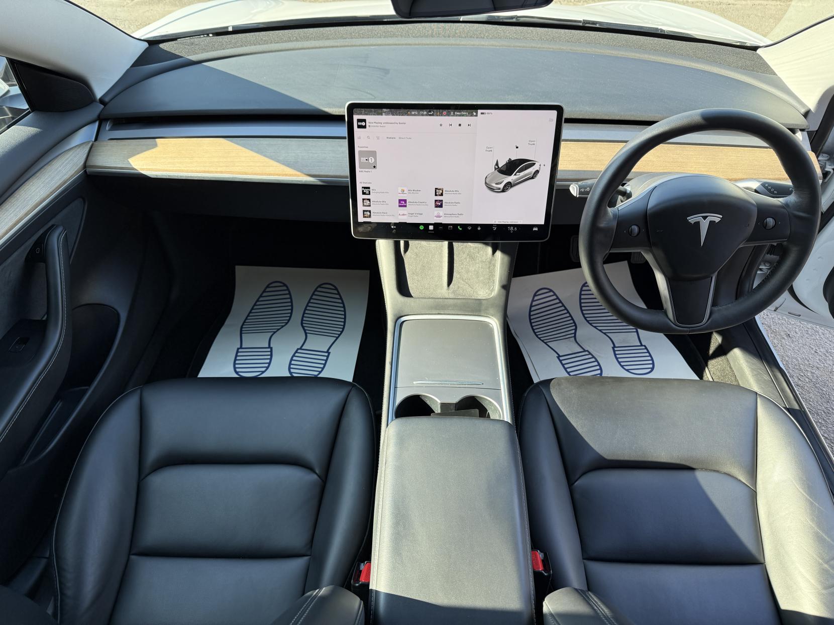 Tesla Model 3 Standard Range Plus Saloon 4dr Electric Auto RWD (241 bhp)