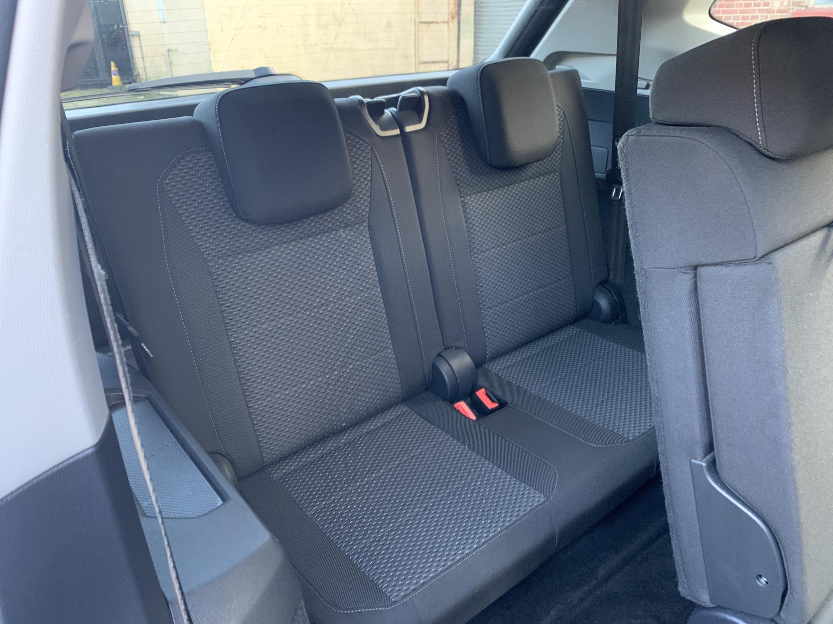 Volkswagen Tiguan Allspace 2.0 TDI Match SUV 5dr Diesel DSG Euro 6 (s/s) (150 ps)