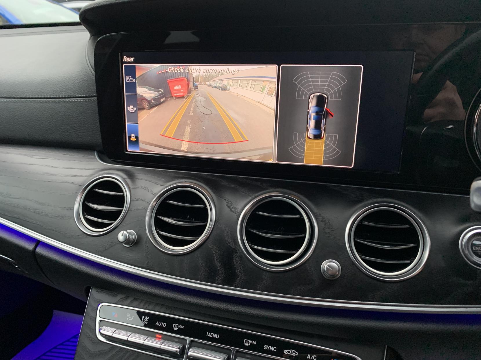 Mercedes-Benz E Class 2.0 E220d AMG Line Saloon 4dr Diesel G-Tronic+ Euro 6 (s/s) (194 ps)