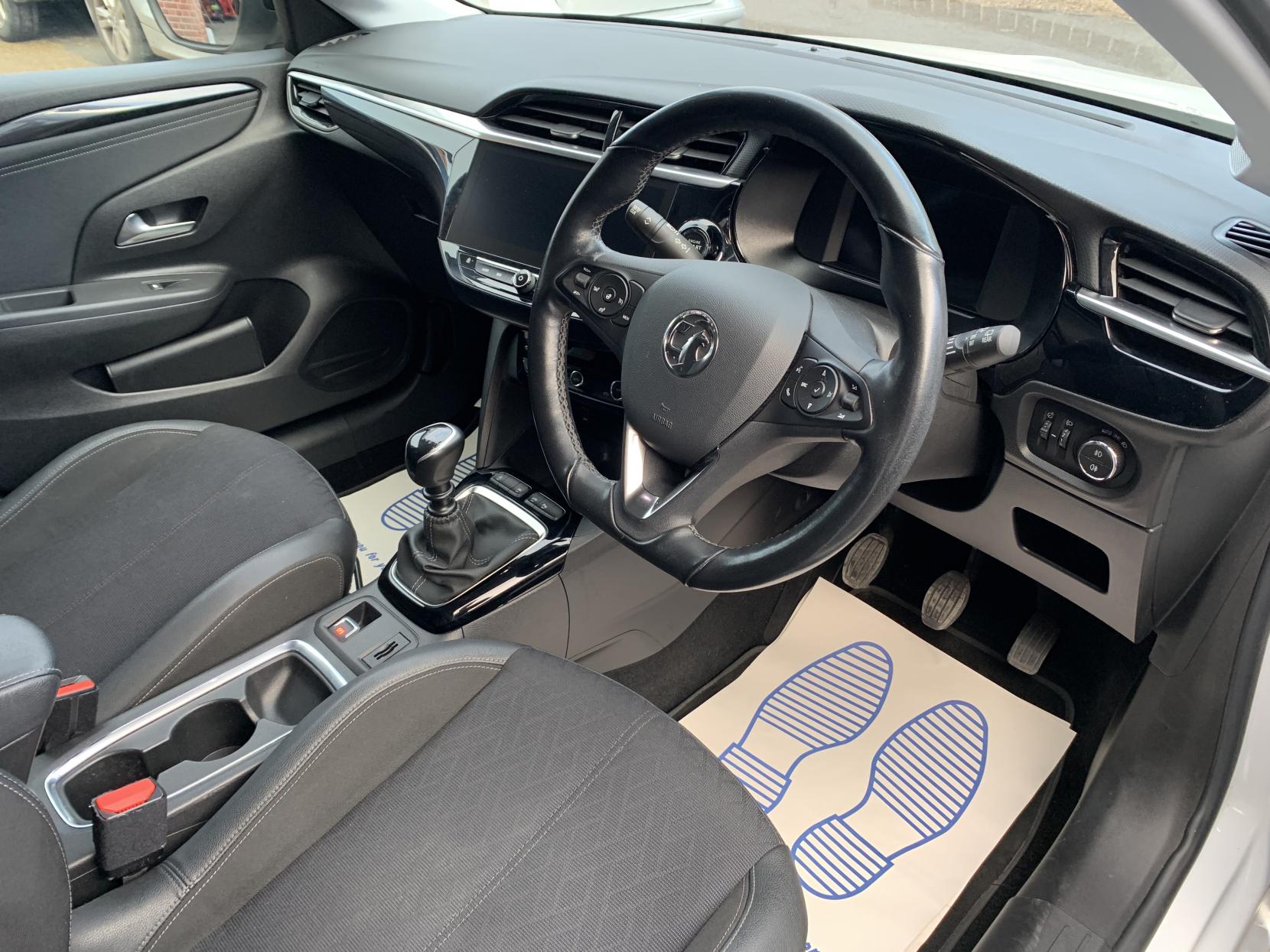 Vauxhall Corsa 1.2 Turbo Elite Nav Premium Hatchback 5dr Petrol Manual Euro 6 (s/s) (100 ps)