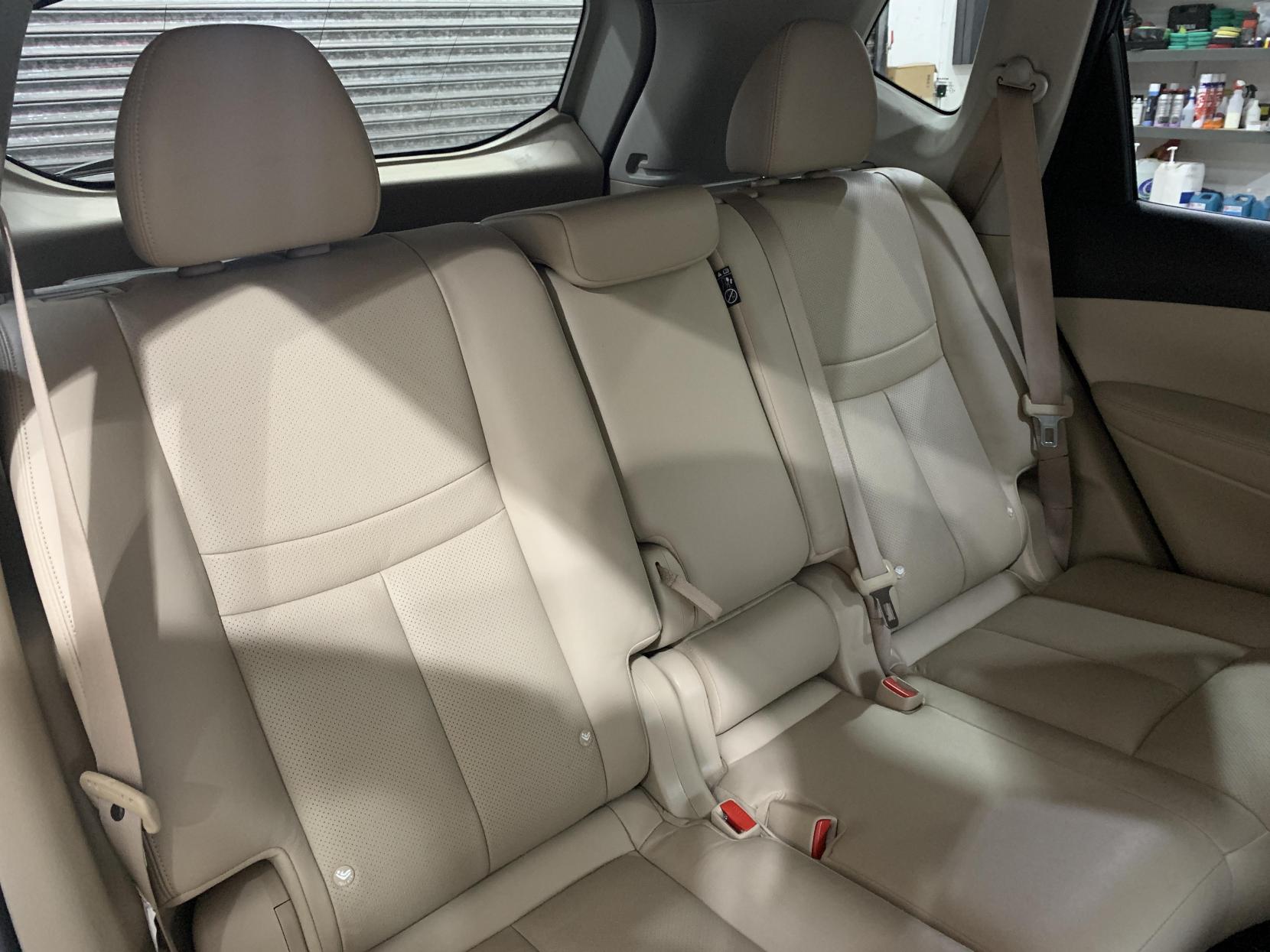 Nissan X-Trail 1.7 dCi Tekna SUV 5dr Diesel CVT Euro 6 (s/s) (150 ps)