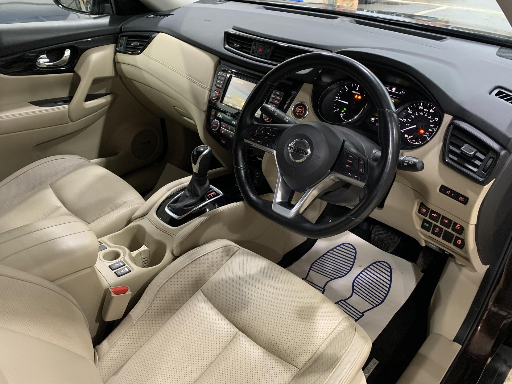 Nissan X-Trail 1.7 dCi Tekna SUV 5dr Diesel CVT Euro 6 (s/s) (150 ps)