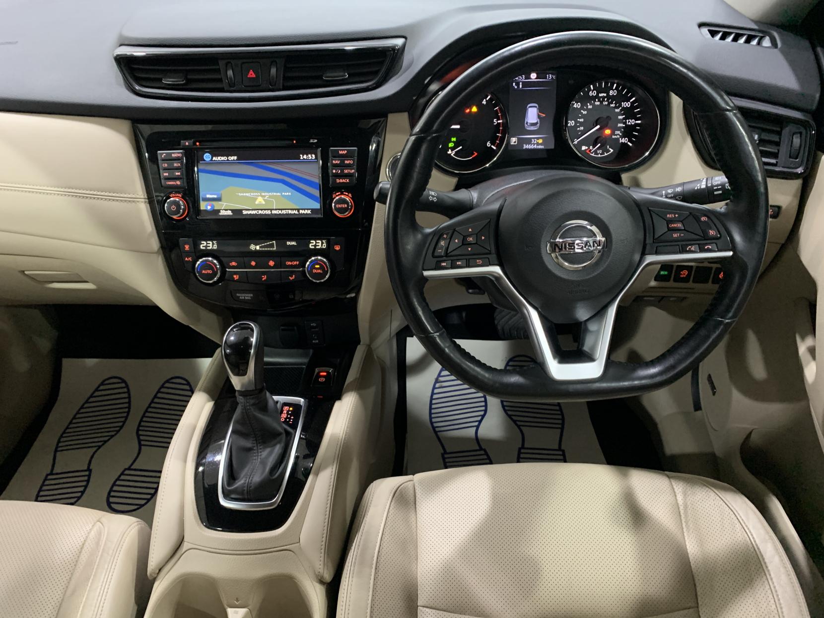 Nissan X-Trail 1.7 dCi Tekna SUV 5dr Diesel CVT Euro 6 (s/s) (150 ps)