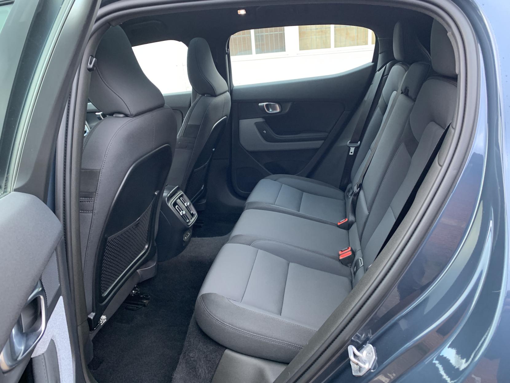 Polestar Polestar 2 Dual Motor 78kWh Long Range Plus Pilot Fastback 5dr Electric Auto 4WDE (408 ps)